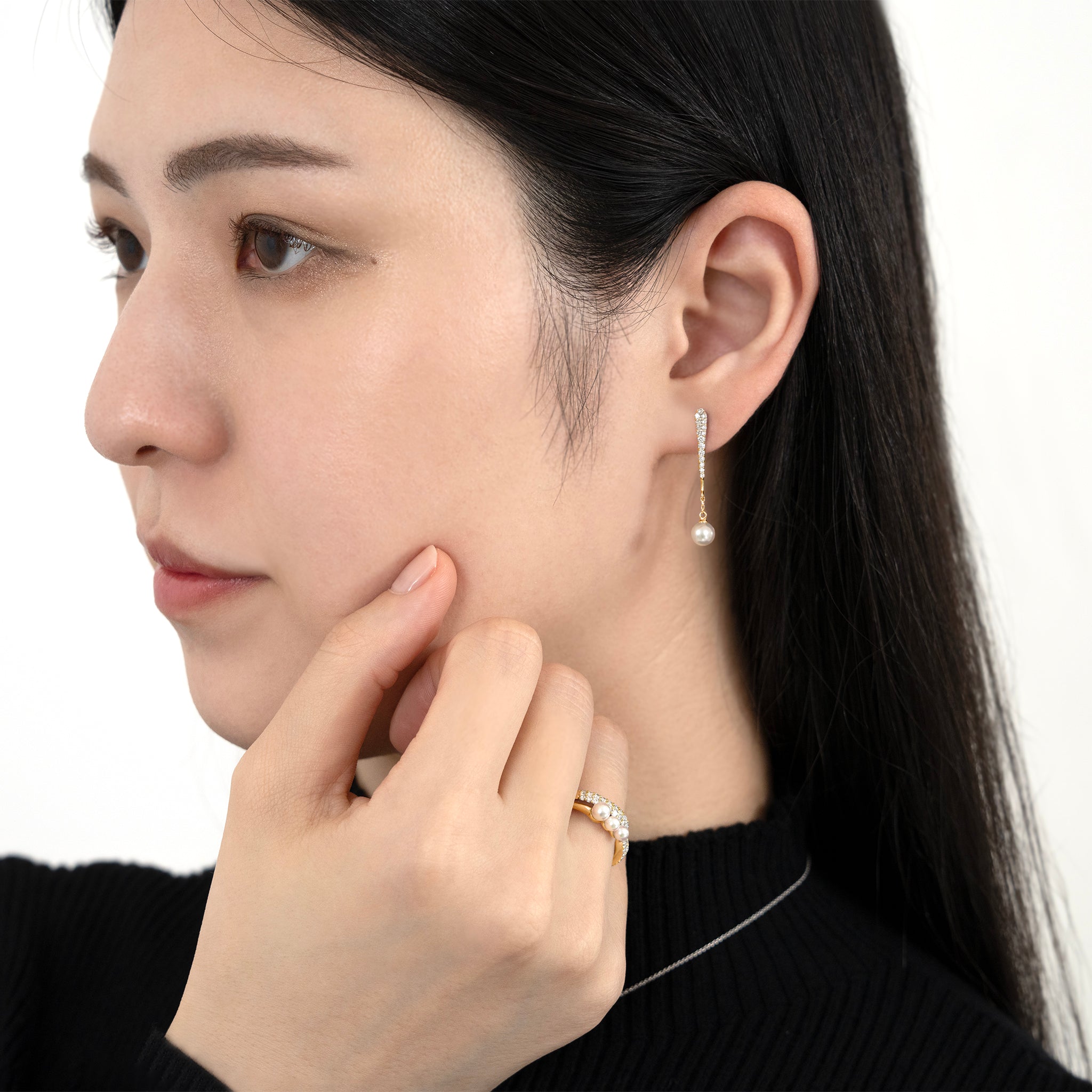 パール/ダイヤモンド K18ピアス(アコヤ真珠/鑑別書付き)《M0030028》