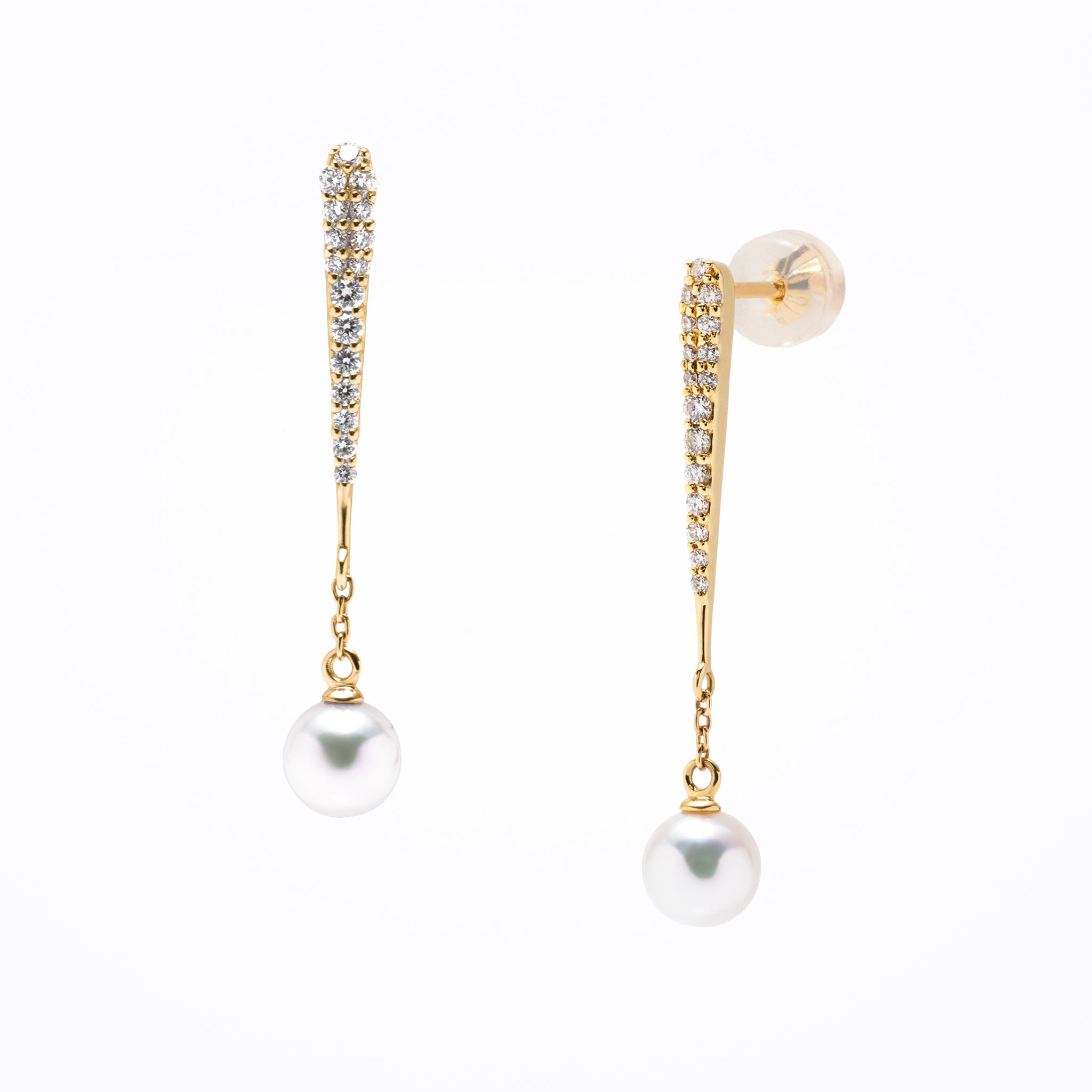 パール/ダイヤモンド K18ピアス(アコヤ真珠/鑑別書付き)《M0030028》