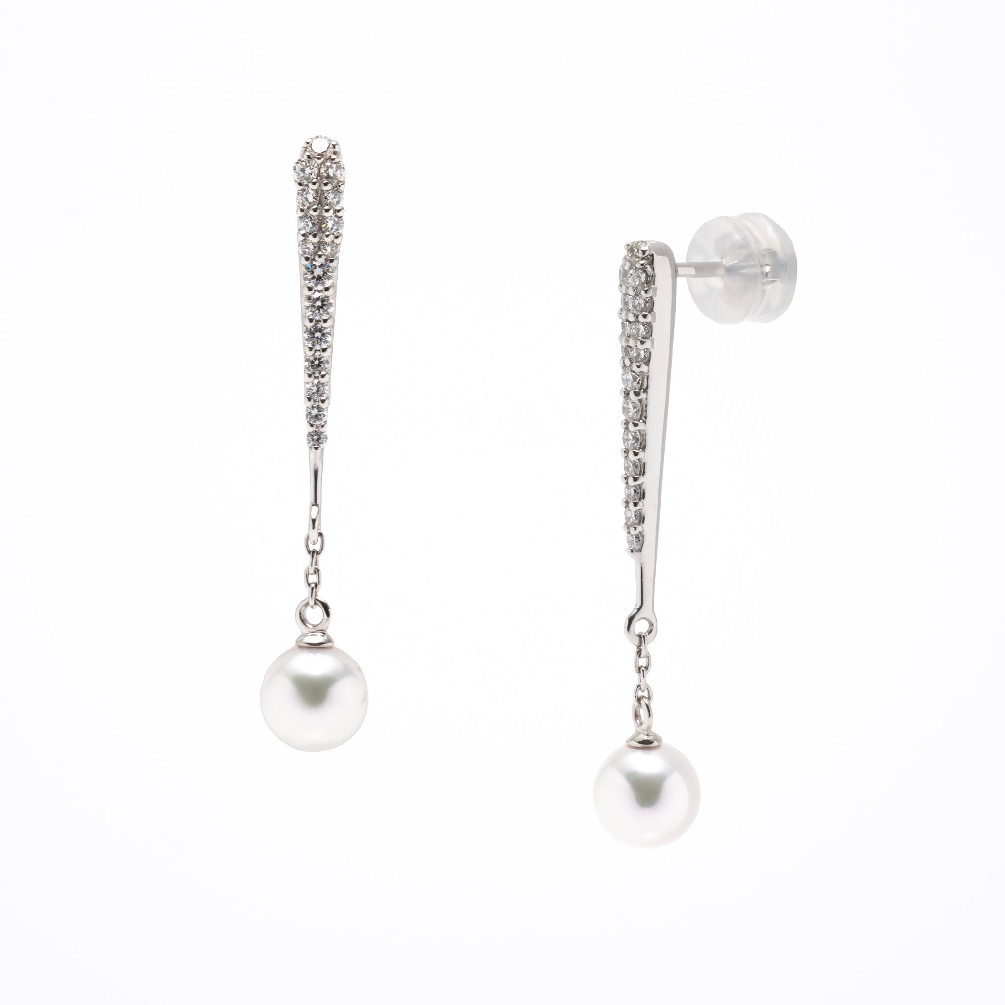 パール/ダイヤモンド K18ピアス(アコヤ真珠/鑑別書付き)《M0030029》