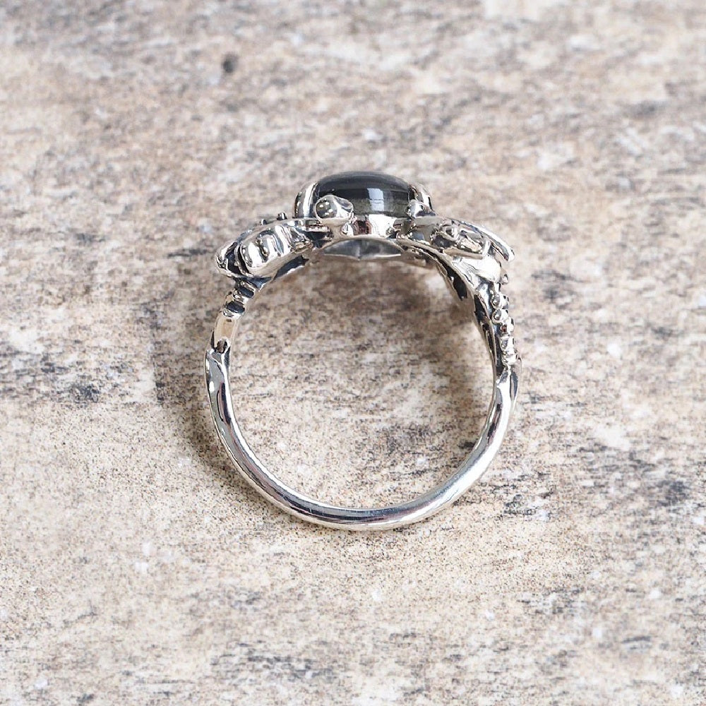 張り合わせ石(フェルスパー/クォーツ) シルバーリング(鳥獣戯画)《M0050003》