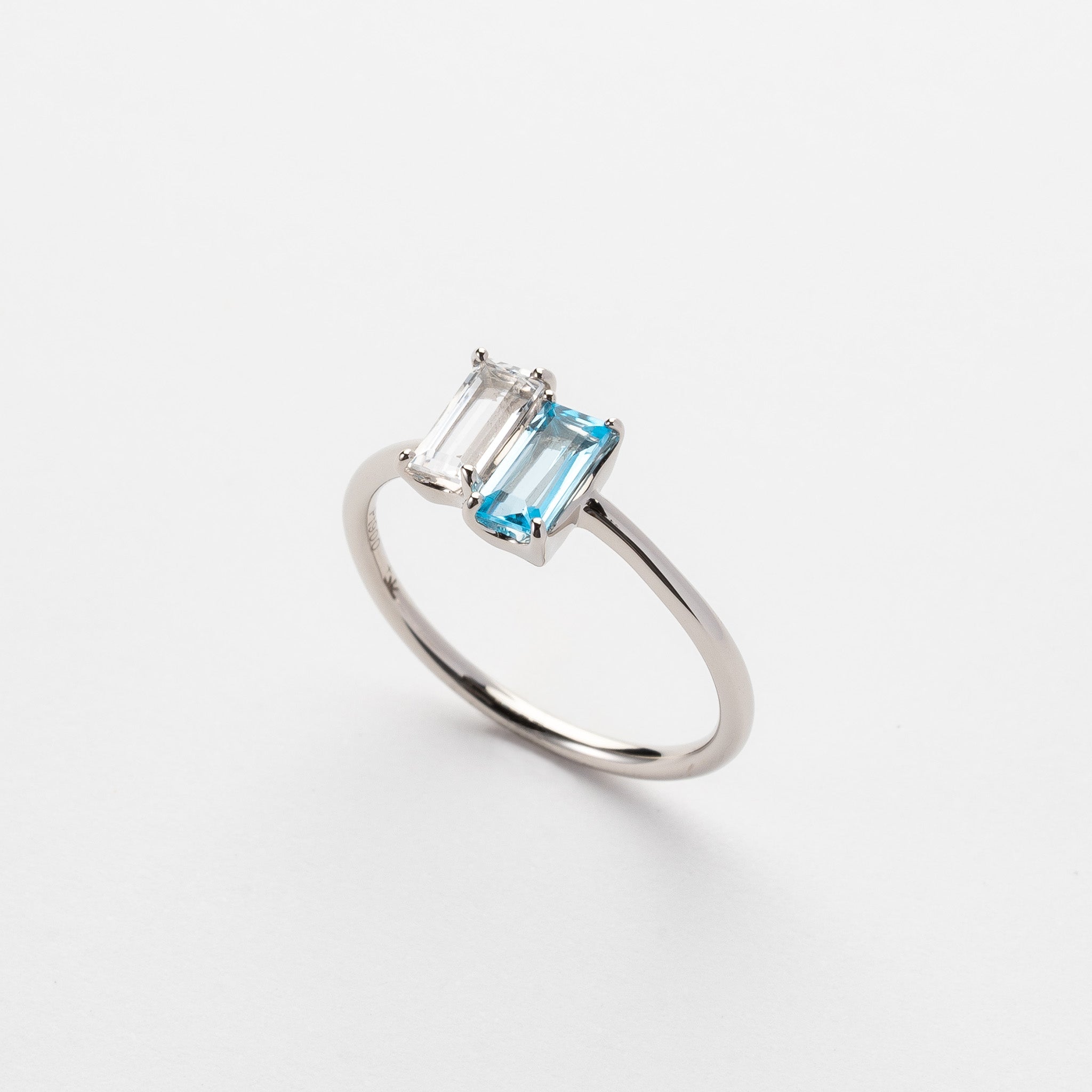 ロッククリスタル/ブルートパーズ プラチナリング《M0060004》