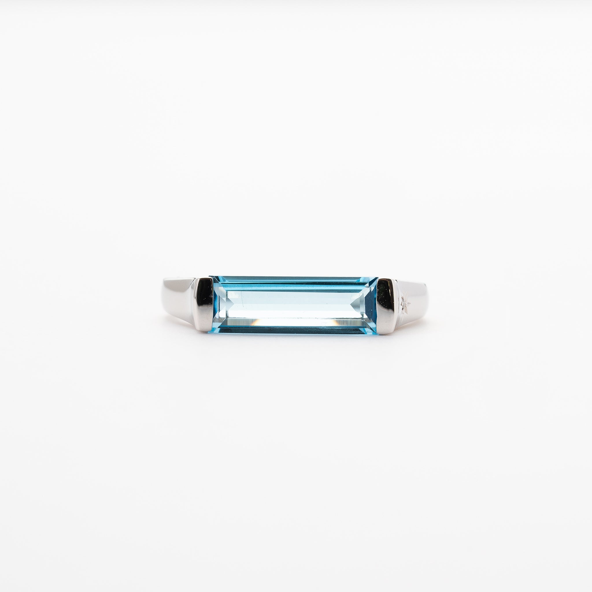 ブルートパーズ/ダイヤモンド プラチナリング《M0060010》