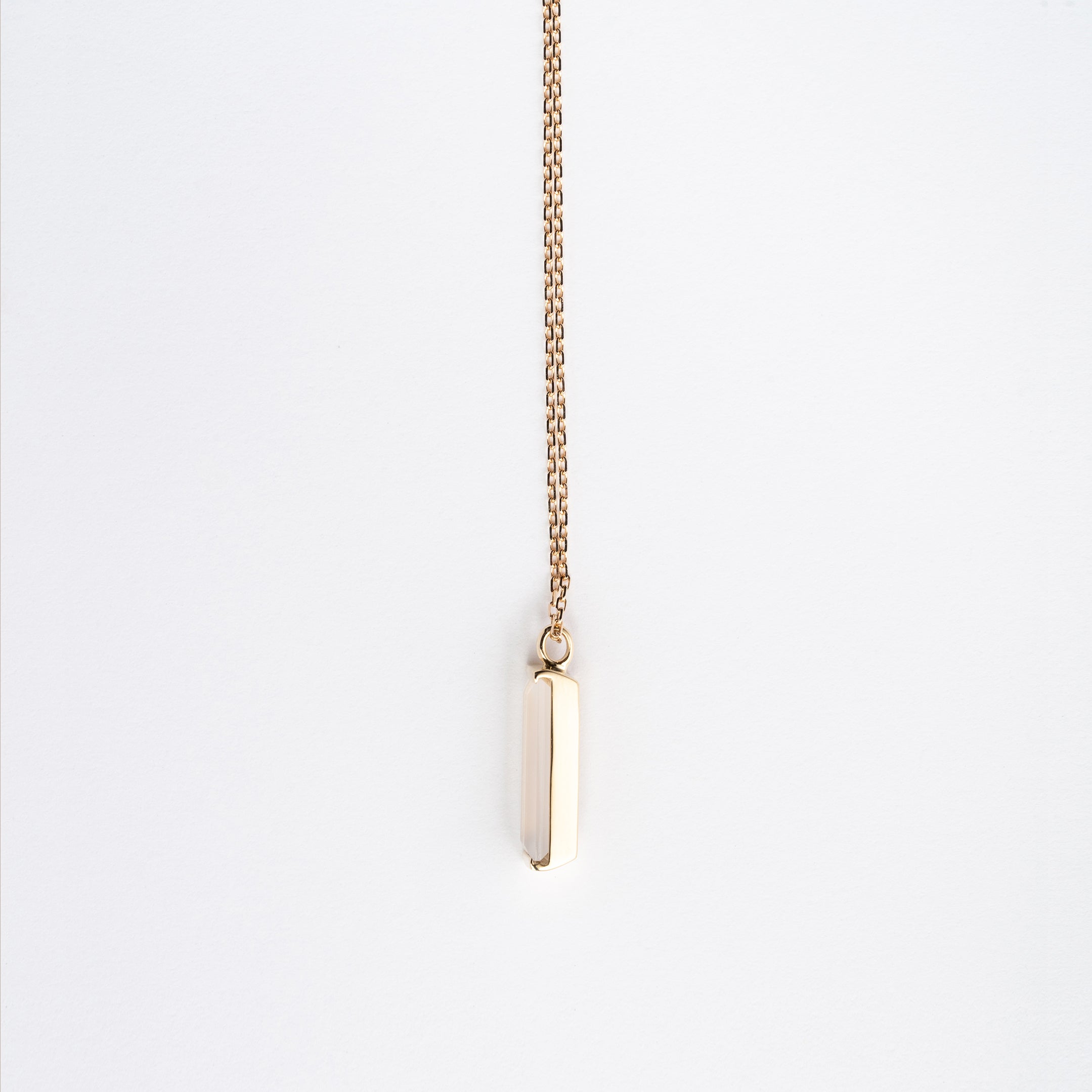 ホワイトカルセドニー K10ネックレス《M0060014》