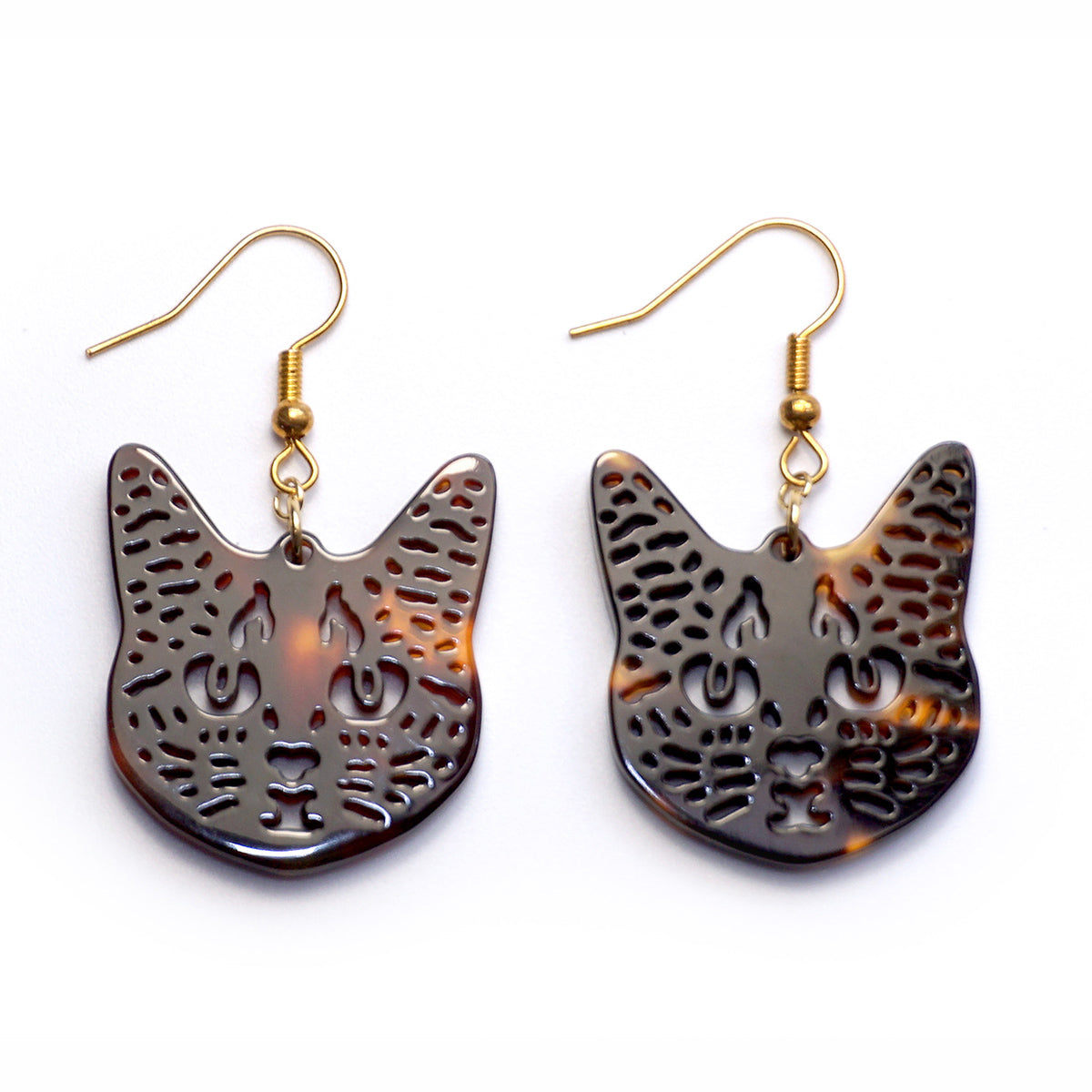 べっ甲 ピアス(ネコモチーフ)《M0080006》