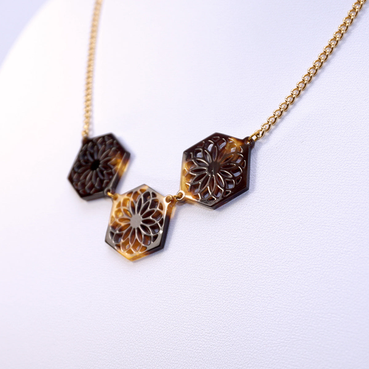 べっ甲 ネックレス(手毬)《M0080033》