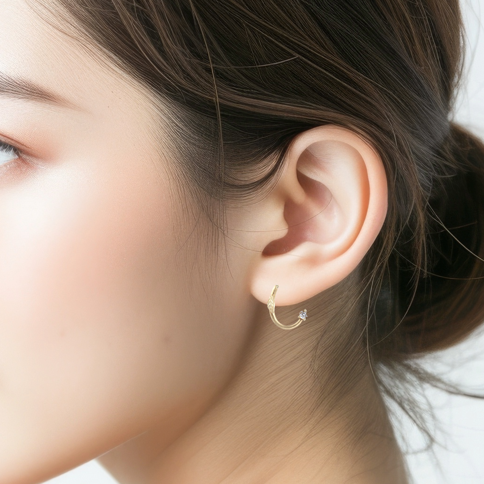 ダイヤモンド K10ピアス(4月誕生石)《M0090007》