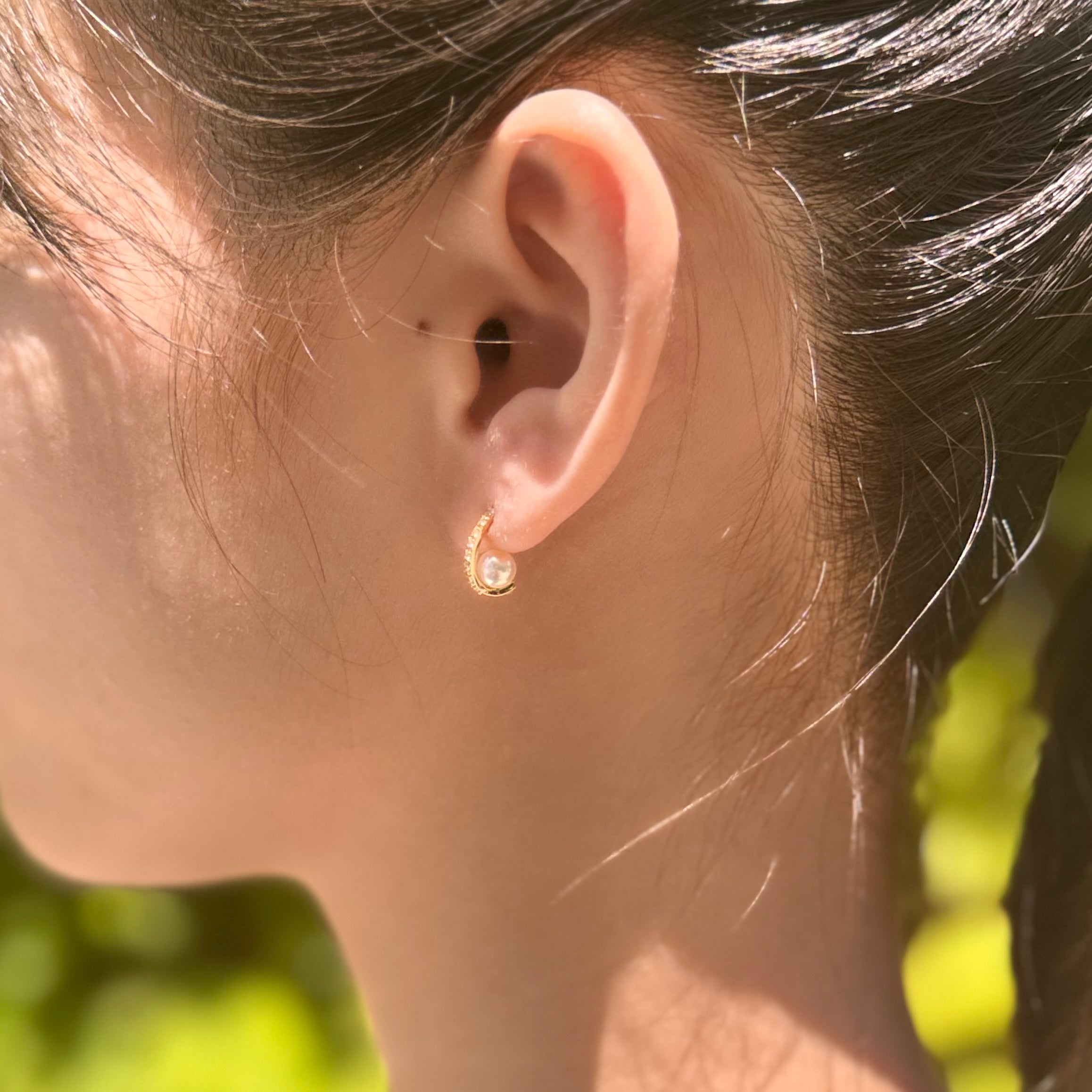 パール/ダイヤモンド K18ピアス(アコヤ真珠/4.5mm)〈M0110013〉