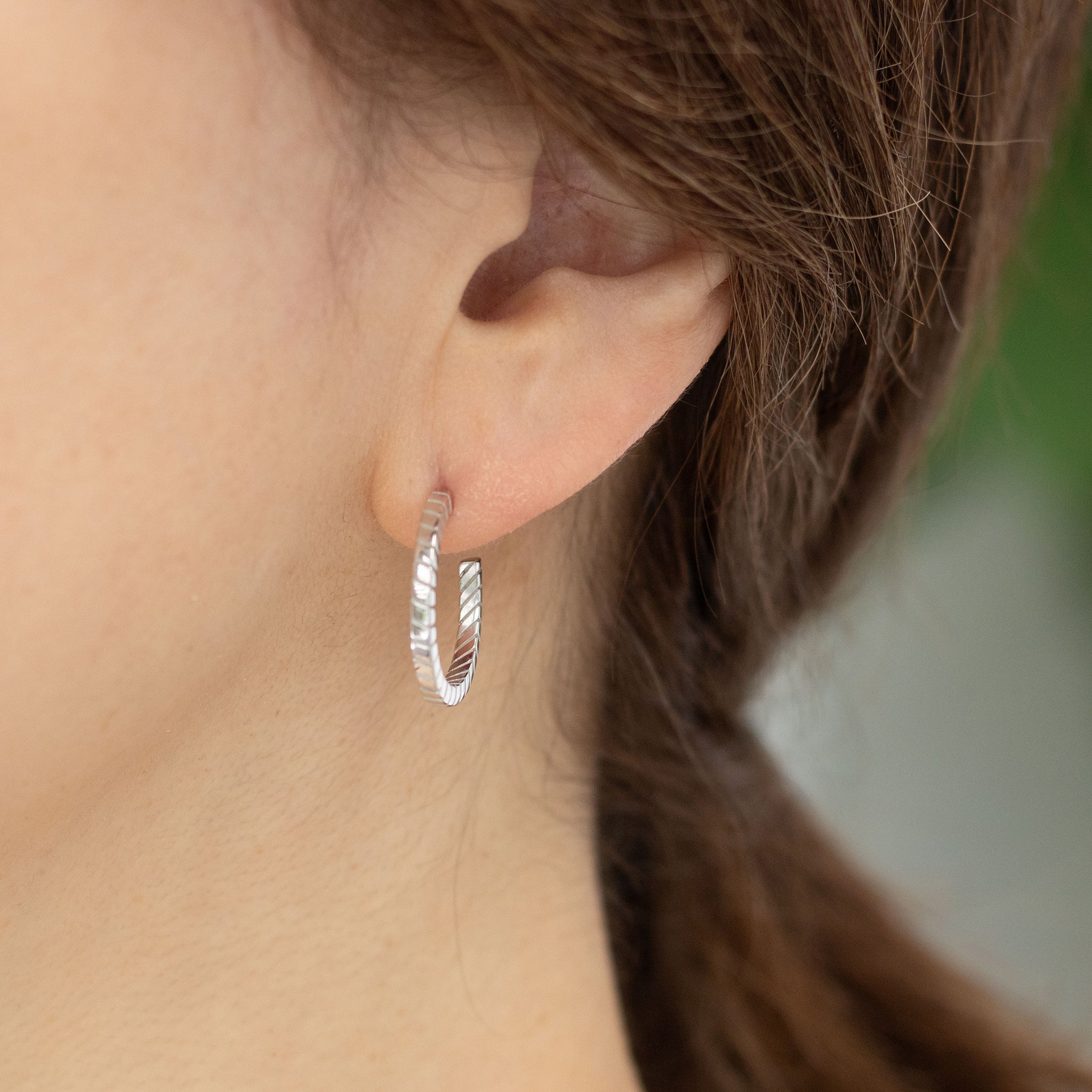シルバーピアス《M0120008》