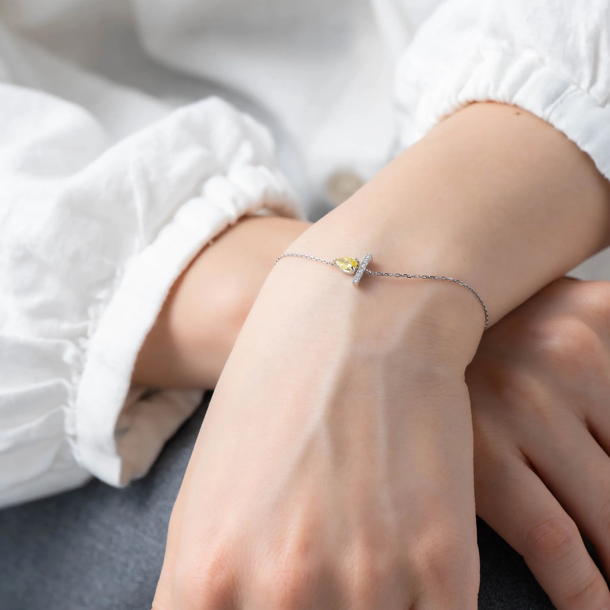 イエローダイヤモンド/ダイヤモンド プラチナブレスレット(ラボグロウン/ペアシェイプ/Solrelier/4月誕生石)《WBCG7019》