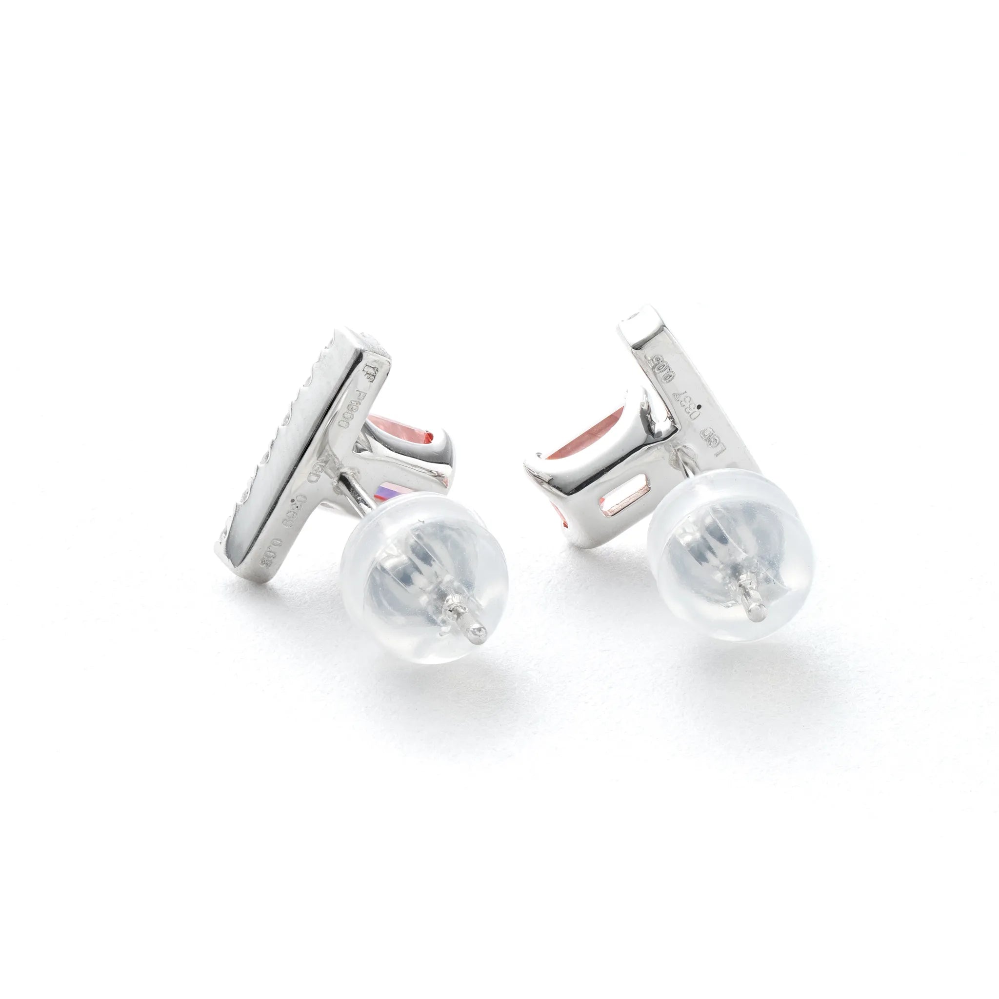 ピンクダイヤモンド/ダイヤモンド プラチナピアス(ラボグロウン/エメラルドカット/Solrelier/4月誕生石)《WEPG7012》