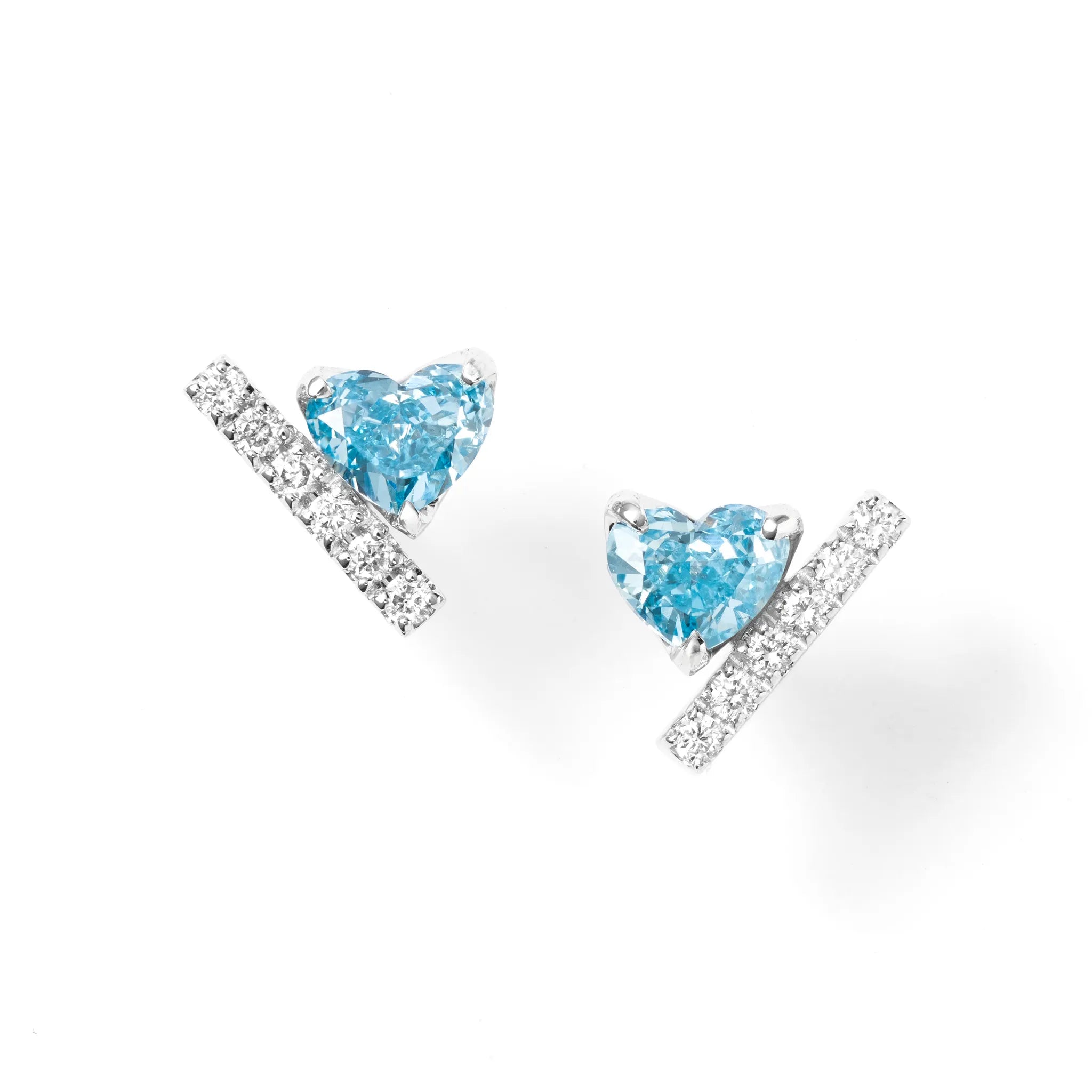 値下げ ハートシェイプ ダイヤモンド 計1ct ピアス チャーム プラチナ ブルーダイヤモンド/ダイヤモンド プラチナピアス(ラボグロウン
