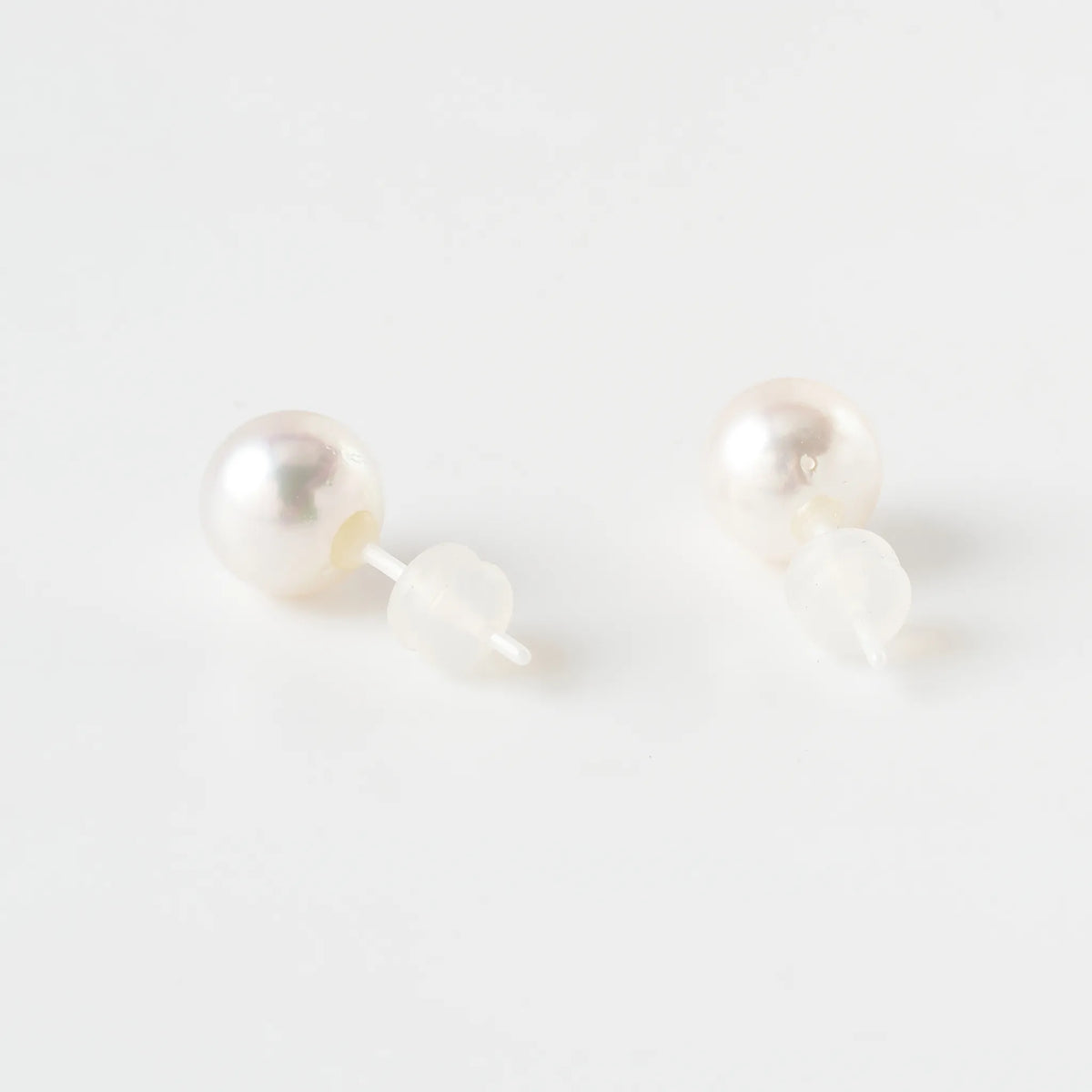 パール セラミックピアス(アコヤ真珠/8.0mm~8.5mm/スタッド/6月誕生石)《WEPQ2692》