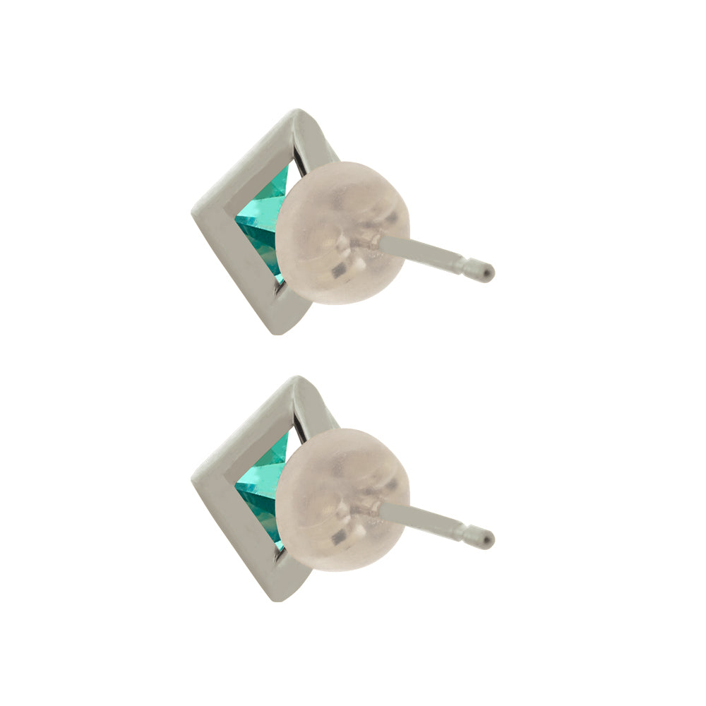 グリーンクリソベリル プラチナピアス(クレサンベール/1カラットUP/プリンセス/フクリン)《WEPV3601》