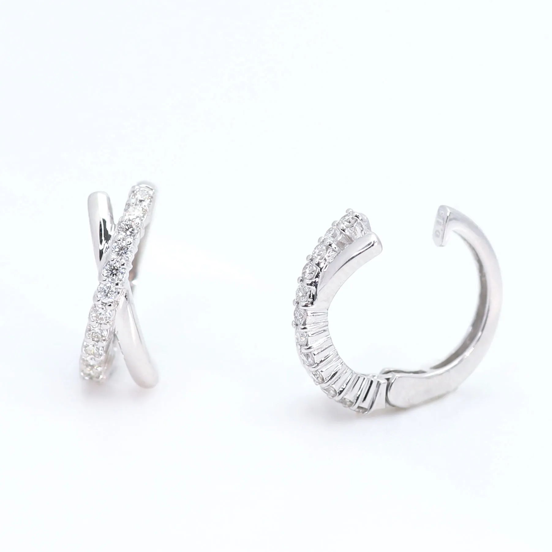 ダイヤモンド K18イヤリング(計0.3カラット/ピアリング/4月誕生石)《WESD3723》