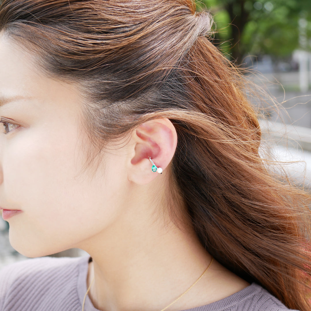 エメラルド K10イヤーカフ(クレサンベール/モンプレジール/5月誕生石)《WESE4000》