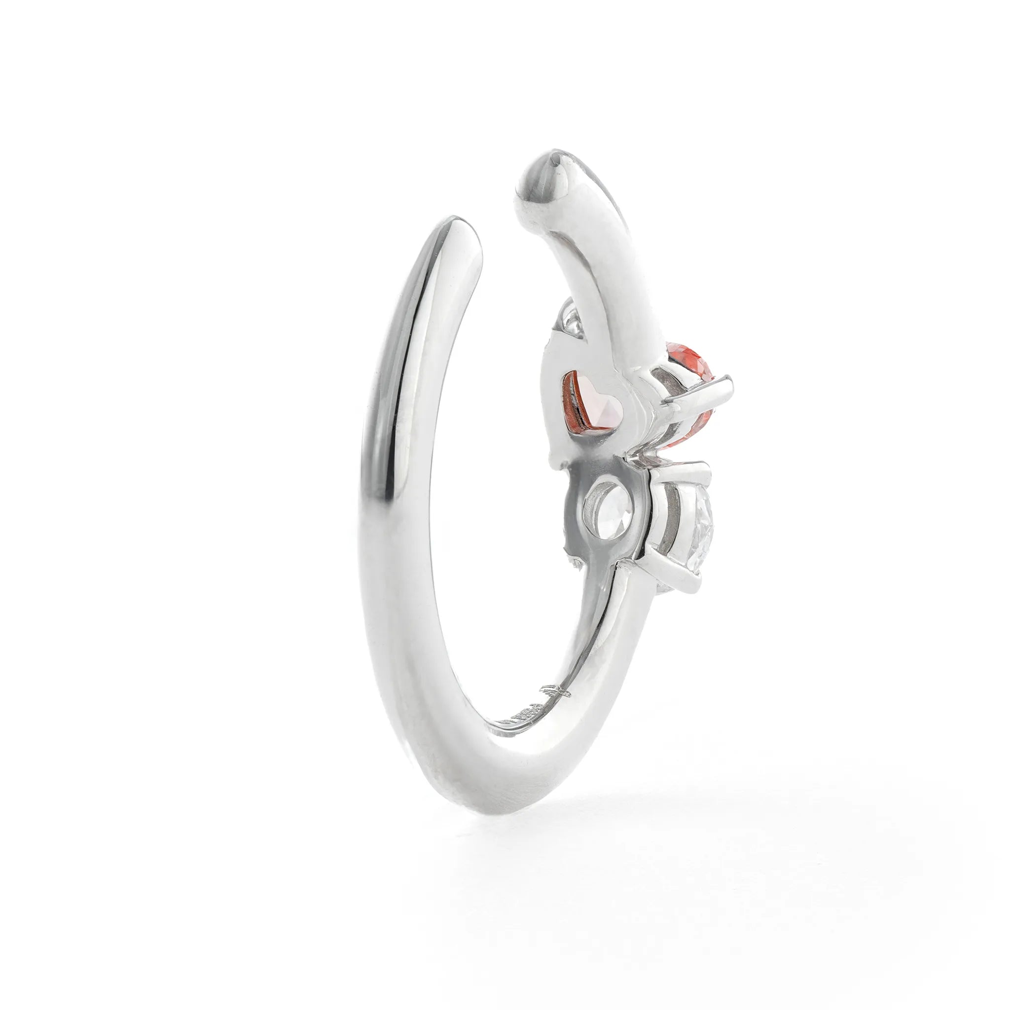 ピンクダイヤモンド/ダイヤモンド プラチナイヤーカフ(ラボグロウン/ハートシェイプ/Polaire/4月誕生石)《WESG7032》