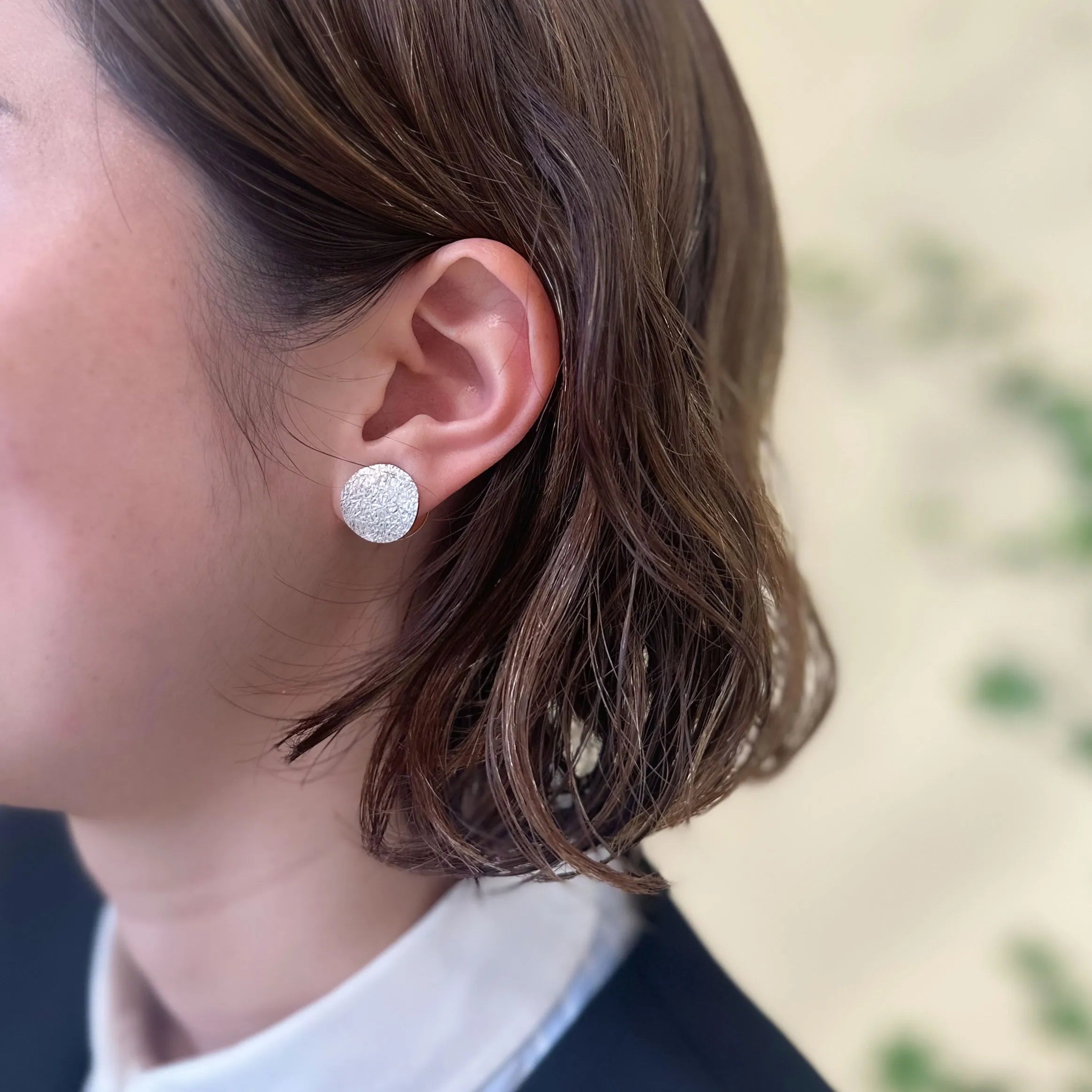 K18/プラチナイヤリング(ピアリング/リバーシブル/テクスチャー/円形)《WESY4265》