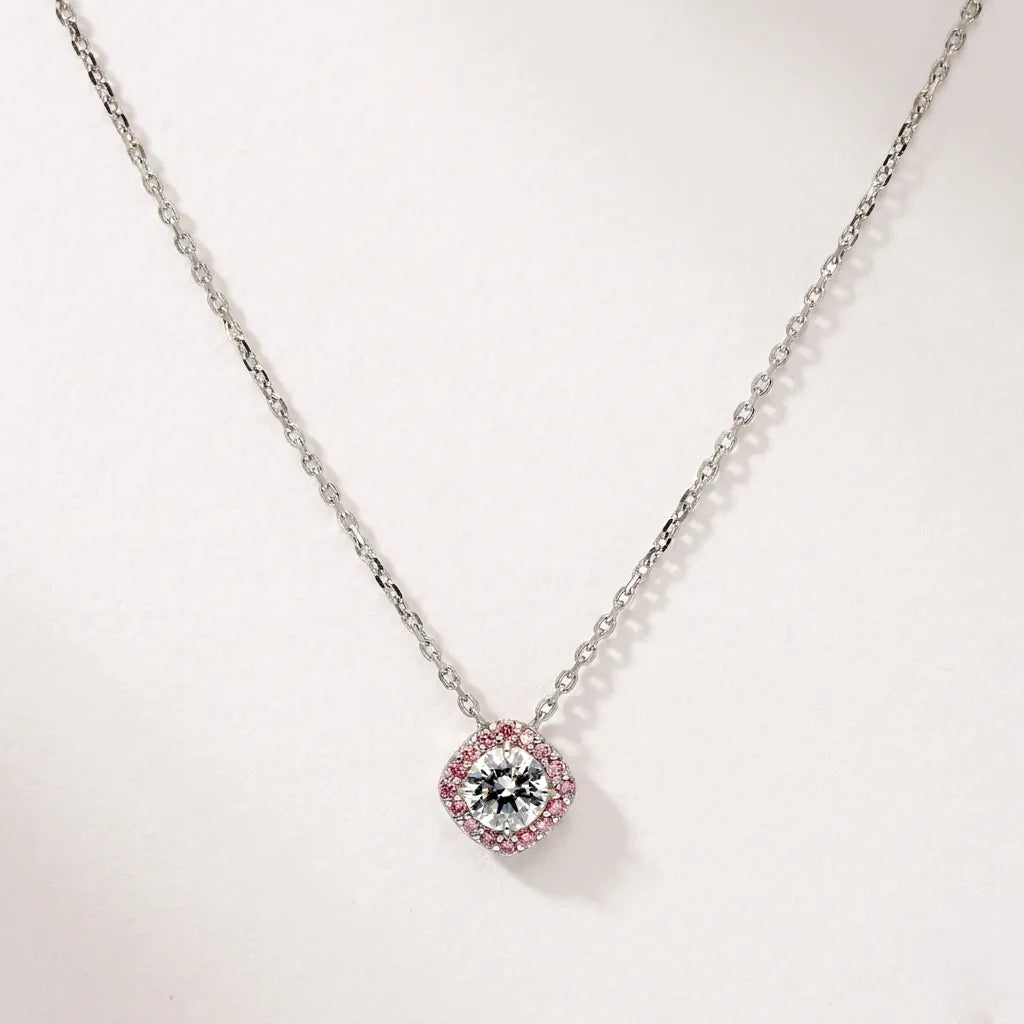 ダイヤモンド シルバーネックレス(ラボグロウン/0.3ct/取り巻き/ピンクメレ/プラチナメッキ)《WPDG0062》