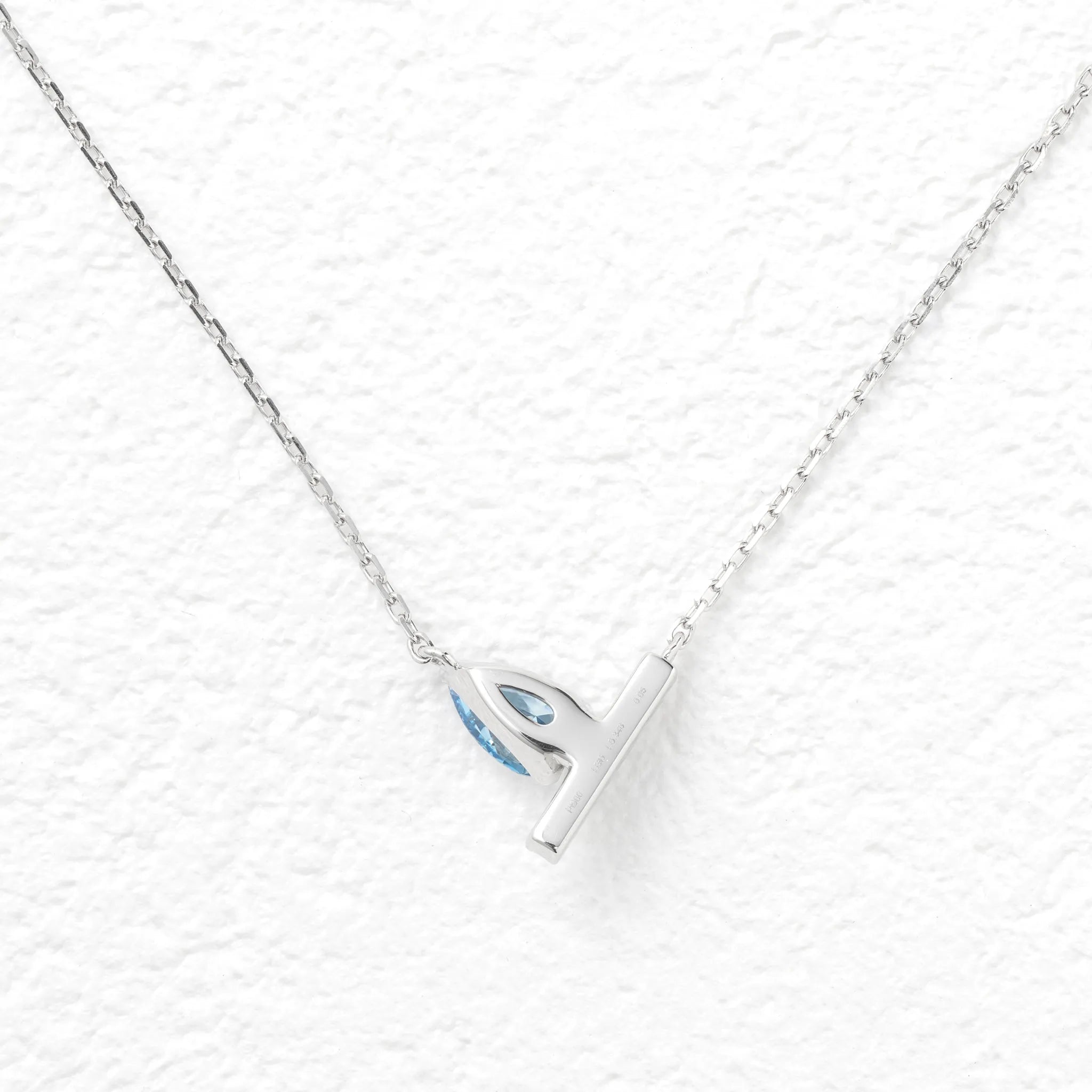 ブルーダイヤモンド/ダイヤモンド プラチナネックレス(ラボグロウン/ペアシェイプ/Solrelier/4月誕生石)《WPDG7002》