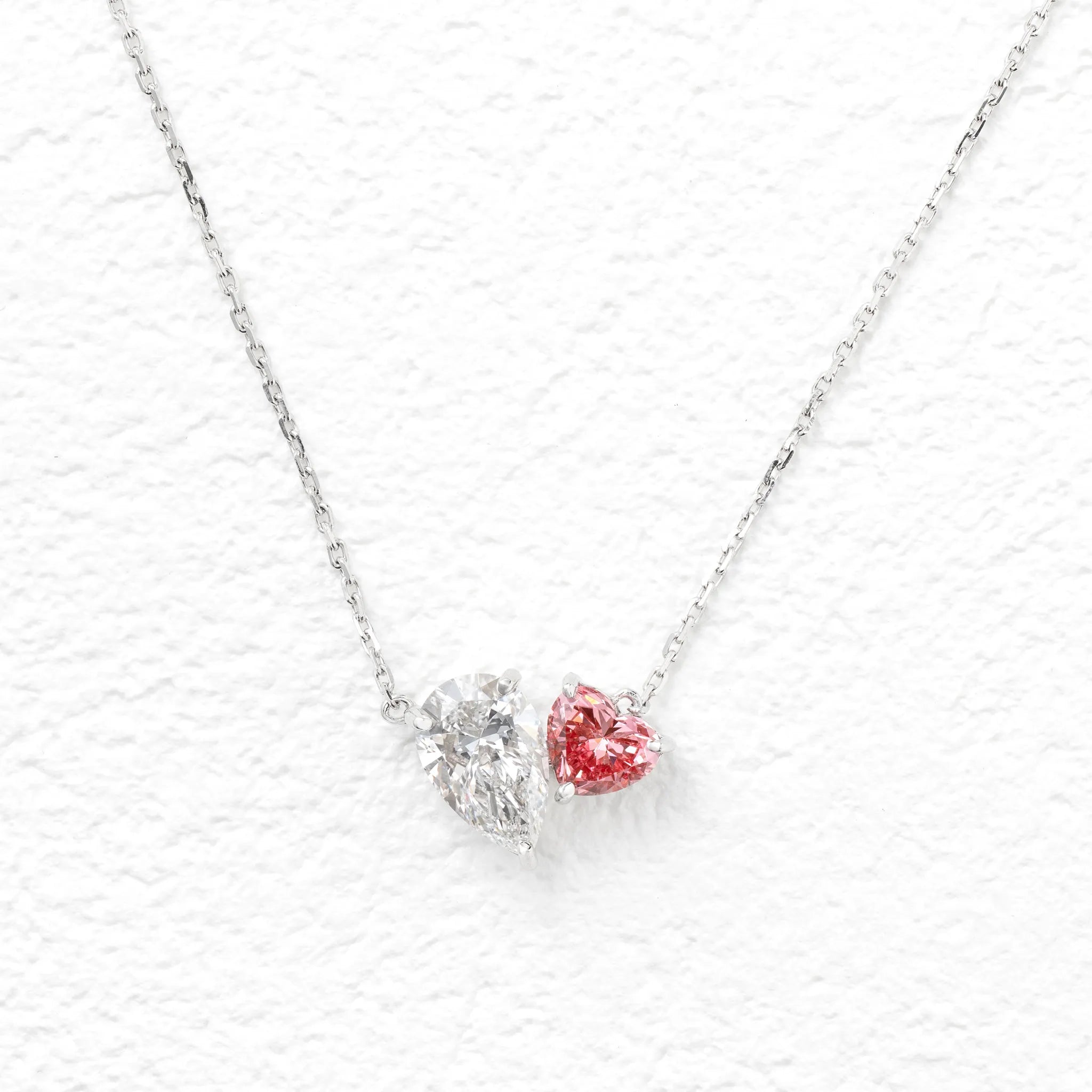ピンクダイヤモンド/ダイヤモンド プラチナネックレス(ラボグロウン/ハート/ペアシェイプ/Polaire/4月誕生石)《WPDG7024》
