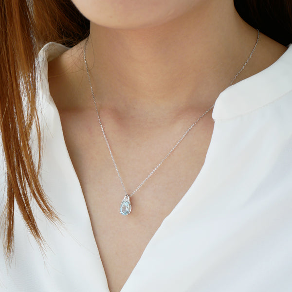 アクアマリン K18ネックレス(オーバル/リーフモチーフ/3月誕生石)《WPDN3399》