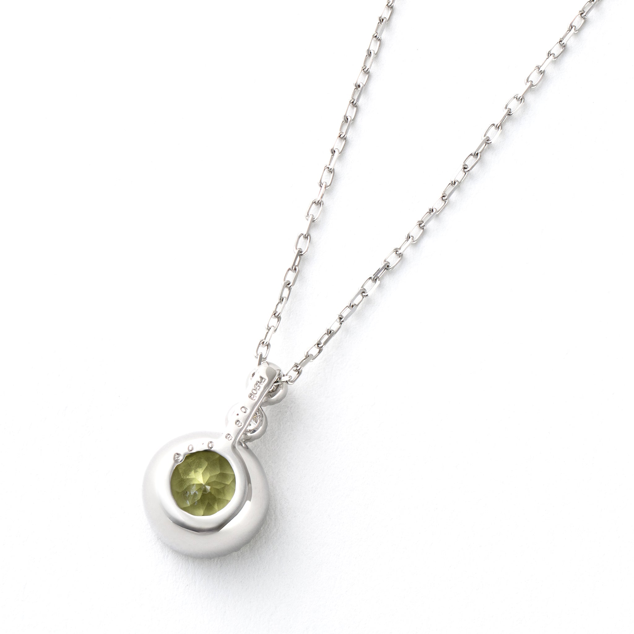 マリガーネット プラチナネックレス(ミル打ち/1月誕生石)《WPDN4192》