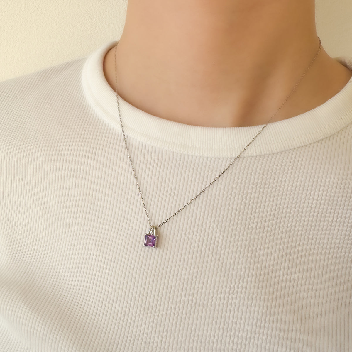 PT アメシストペンダント(0.5ctUP/スクエアカット/2月誕生石)《WPDN4218》