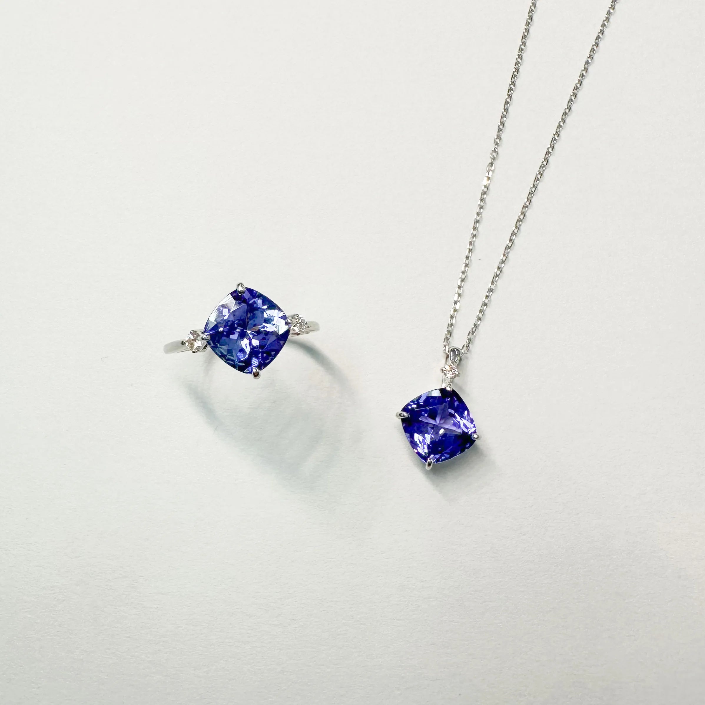 タンザナイト/ダイヤ PTネックレス(3.0ctUP/オーバル/12月誕生石)《WPDN4273》