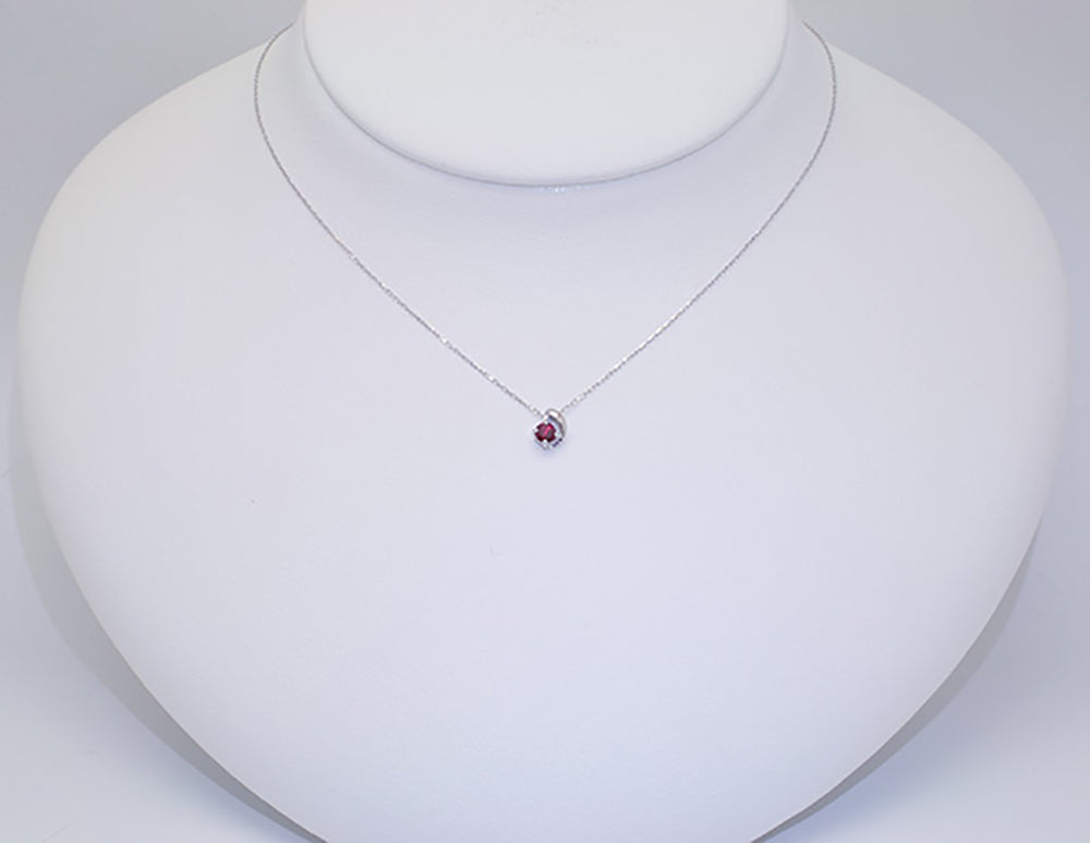 ルビー プラチナネックレス(クレサンベール/雫モチーフ/7月誕生石)《WPDR3928》