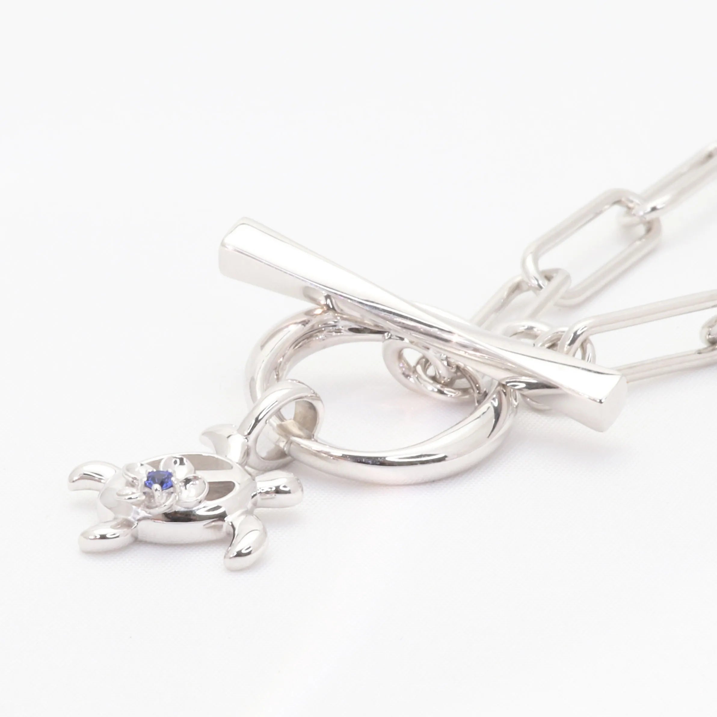 ブルーサファイア SVネックレス(クレサンベール/モンプレジール/ホヌモチーフ)《WPDS4290》