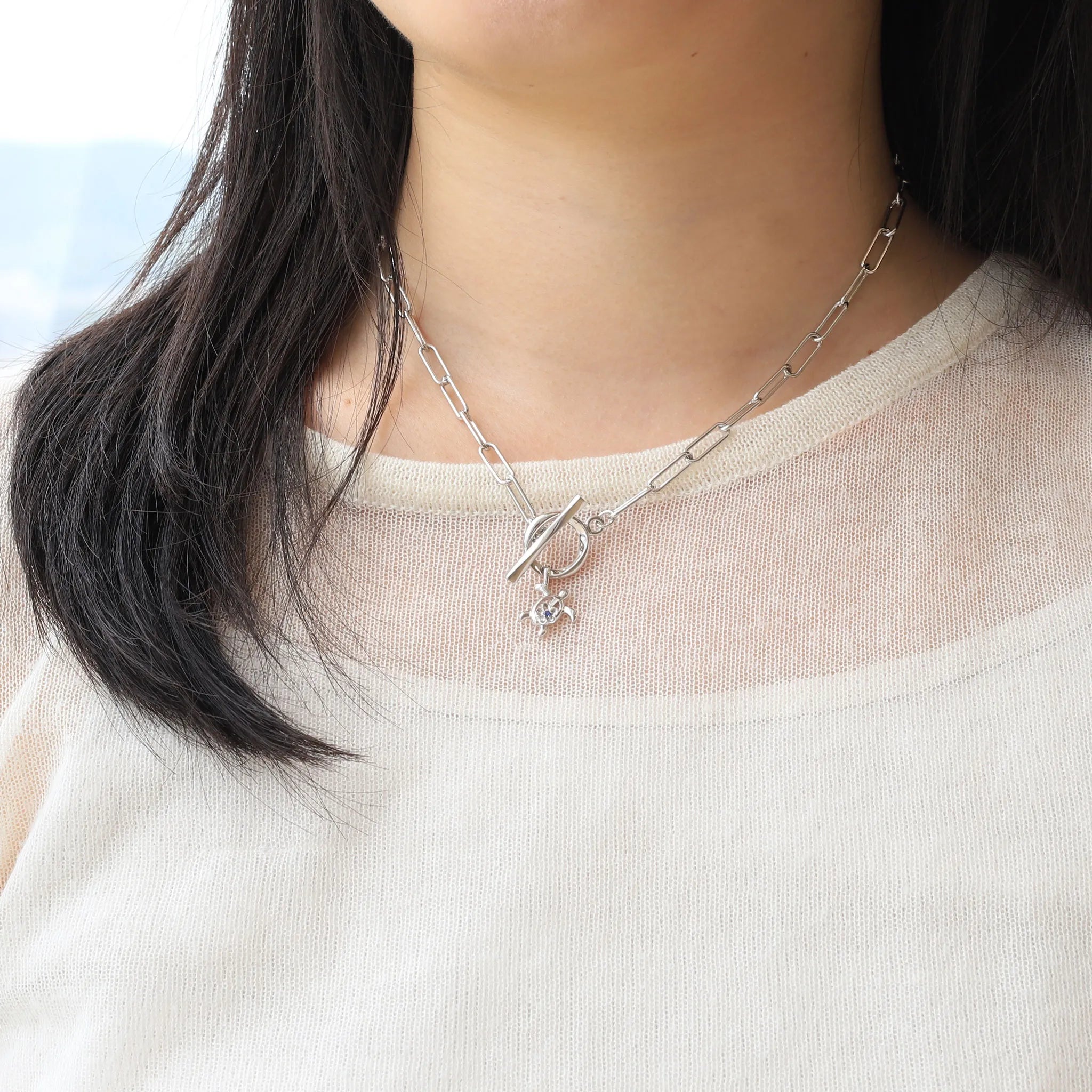 ブルーサファイア SVネックレス(クレサンベール/モンプレジール/ホヌモチーフ)《WPDS4290》