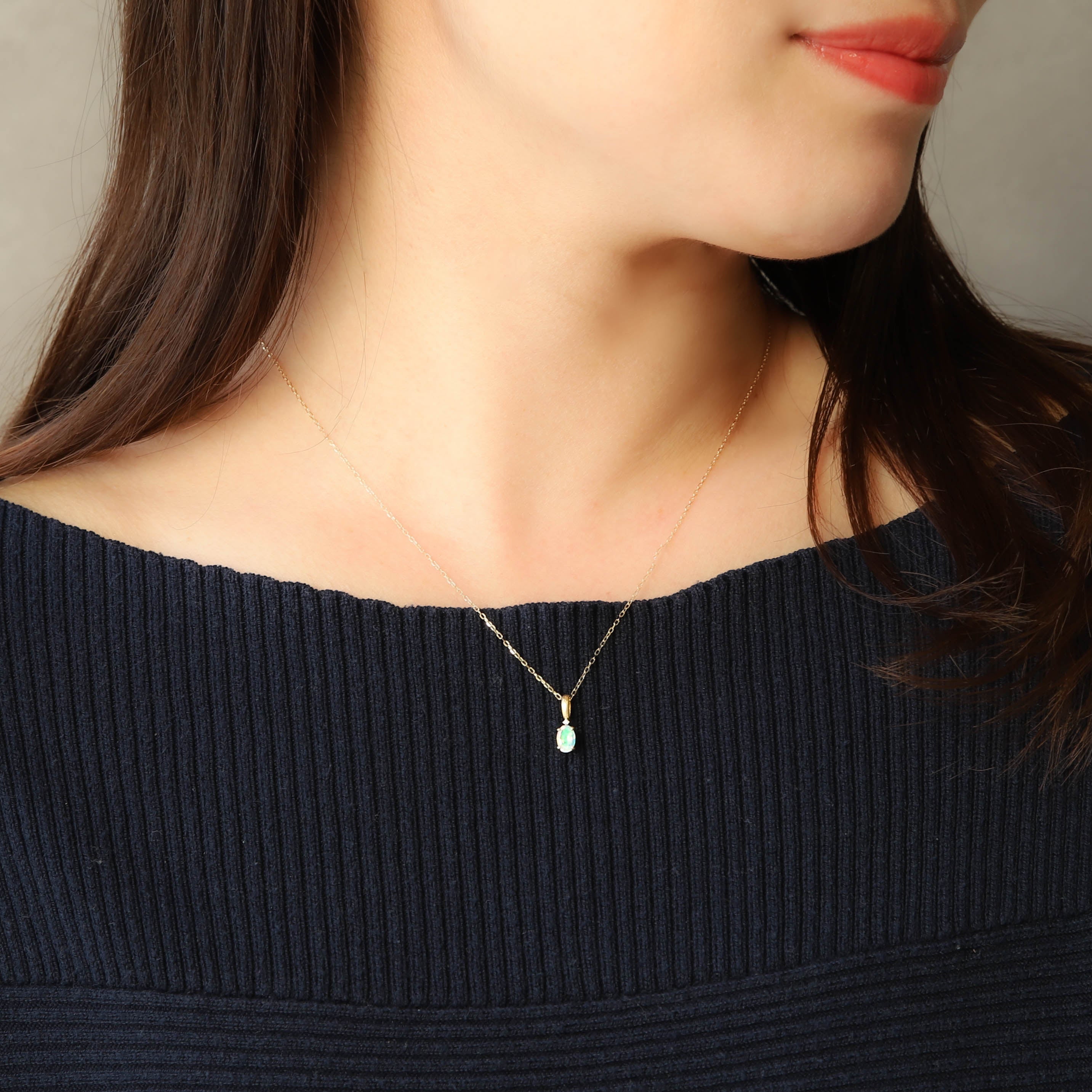 ウォーターオパール/ダイヤモンドK18ネックレス(クレサンベール/10月誕生石)