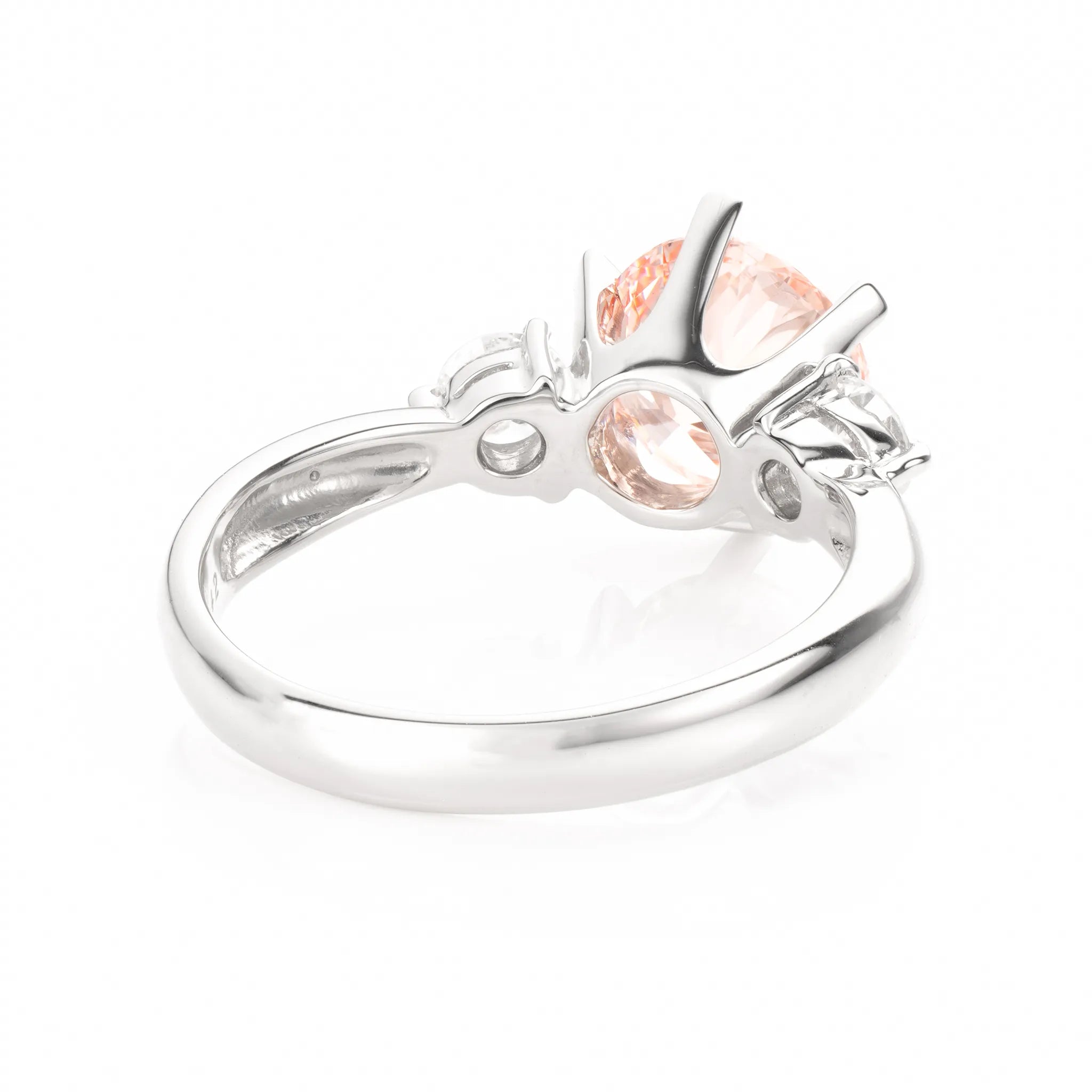 ピンクダイヤモンド プラチナリング(ラボグロウン/2.00ct/鑑別書付)《WRGG0023》