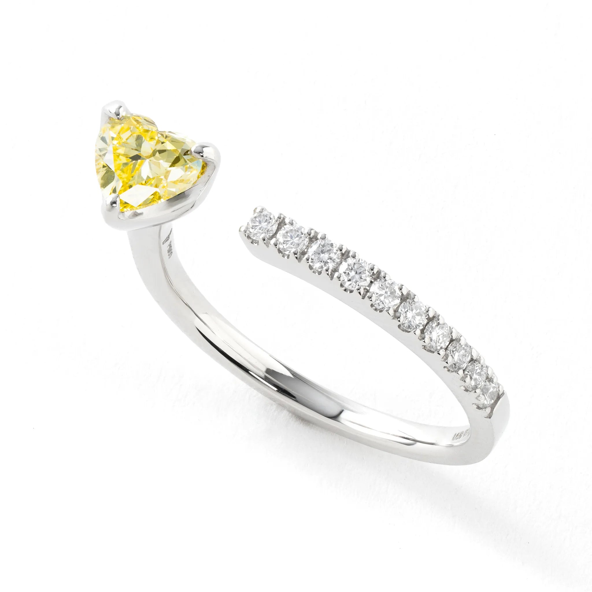 イエローダイヤモンド/ダイヤモンド プラチナリング(ラボグロウン/ハートシェイプ/Solrelier/4月誕生石)《WRGG7009》