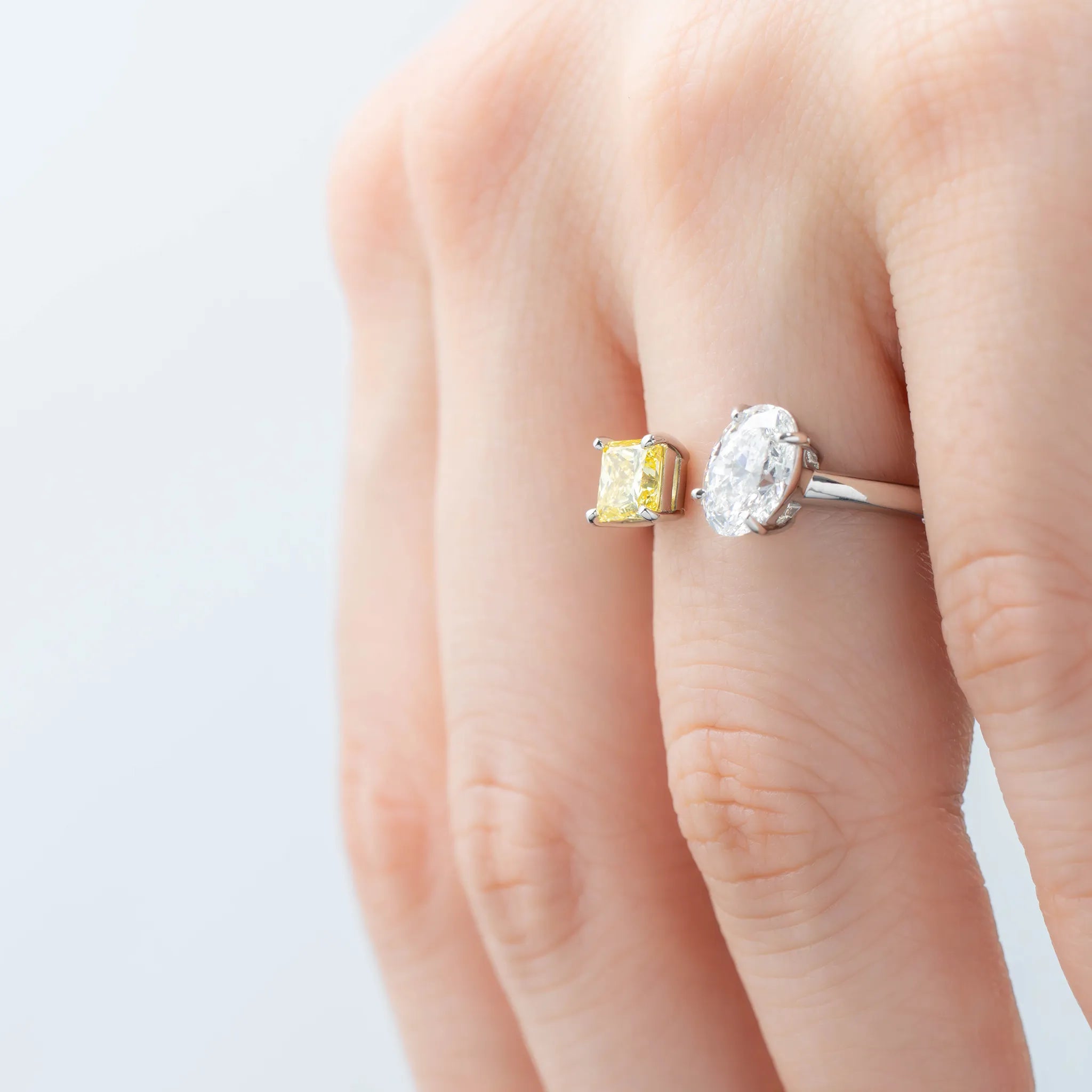 イエローダイヤモンド/ダイヤモンド プラチナリング(ラボグロウン/プリンセス/オーバル/Polaire/4月誕生石)《WRGG7027》