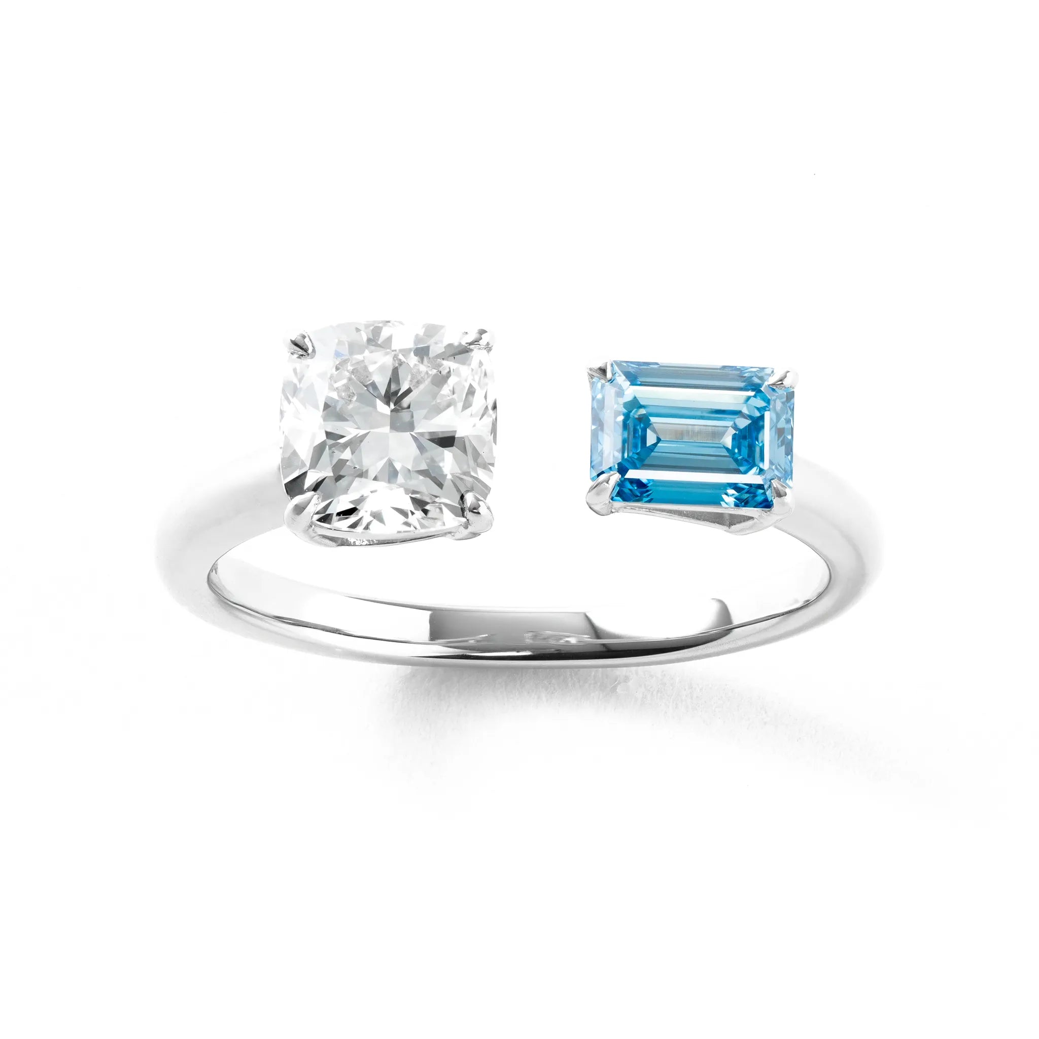 ブルーダイヤモンド/ダイヤモンド プラチナリング(ラボグロウン/エメラルドカット/クッション/Polaire/4月誕生石)《WRGG7030》