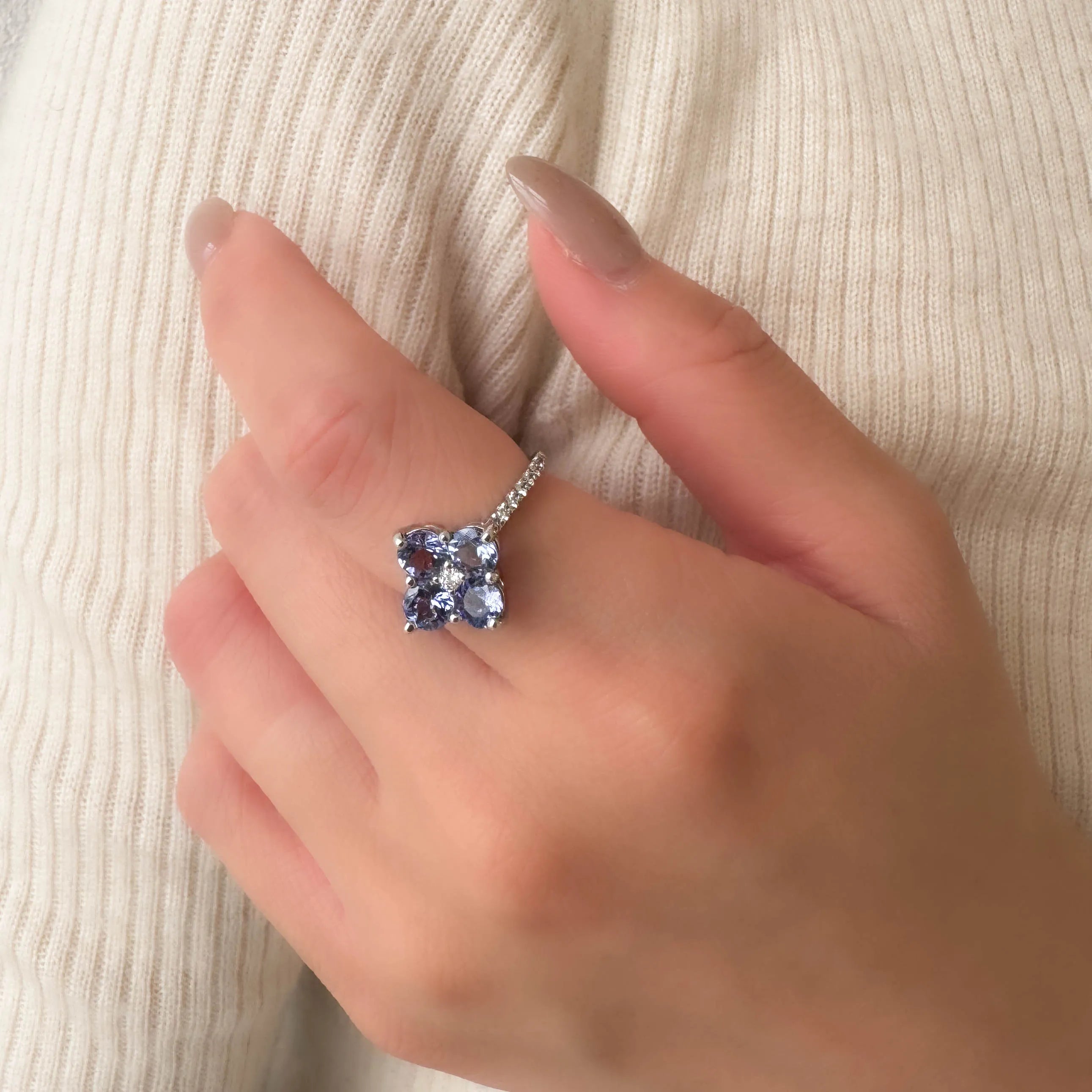 タンザナイト/ダイヤ PTリング(フラワー/1.30ctUP/12月誕生石)《WRGN4227》