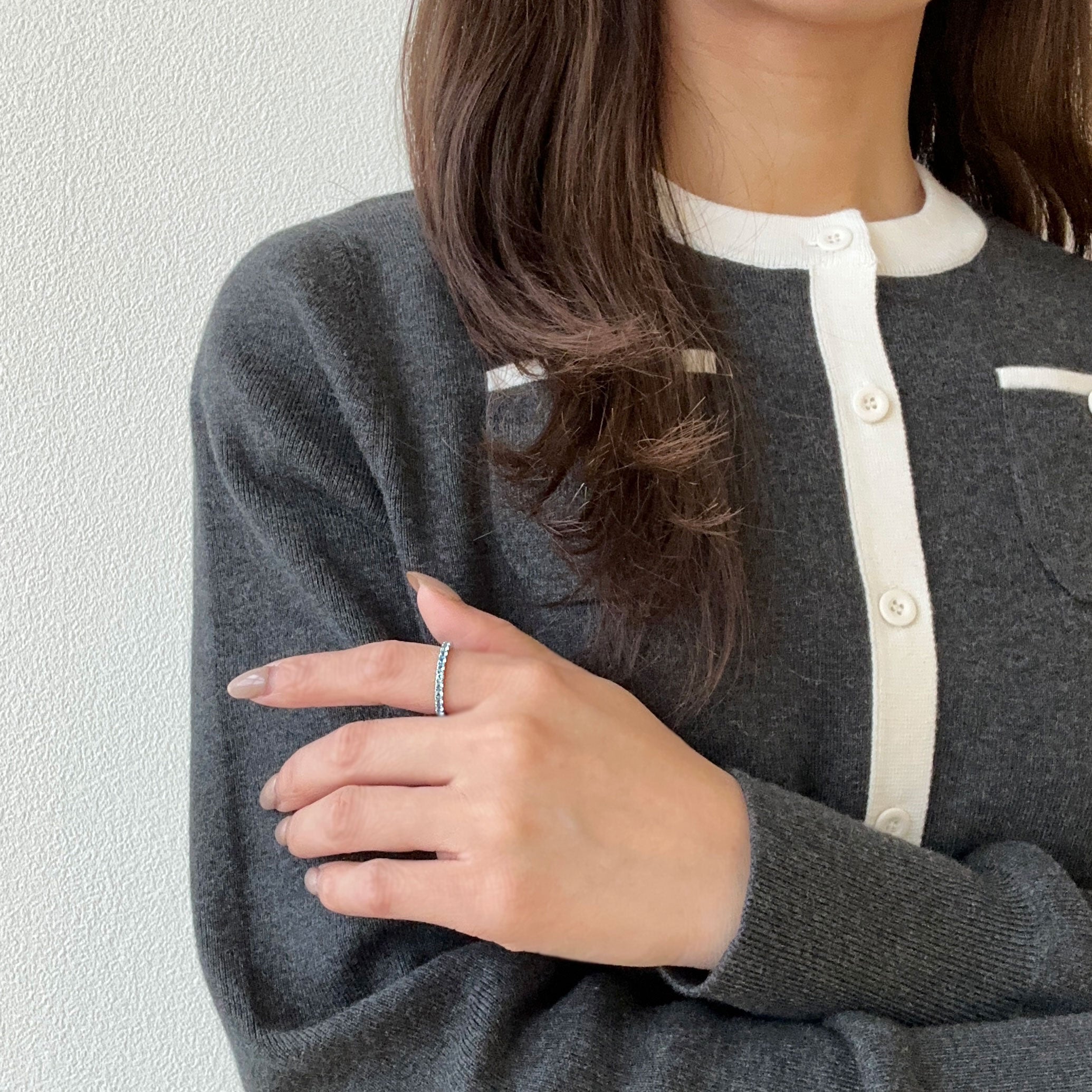 ブルートパーズ プラチナリング(細ハーフエタニティ/15石/11月誕生石)《WRGN4238》