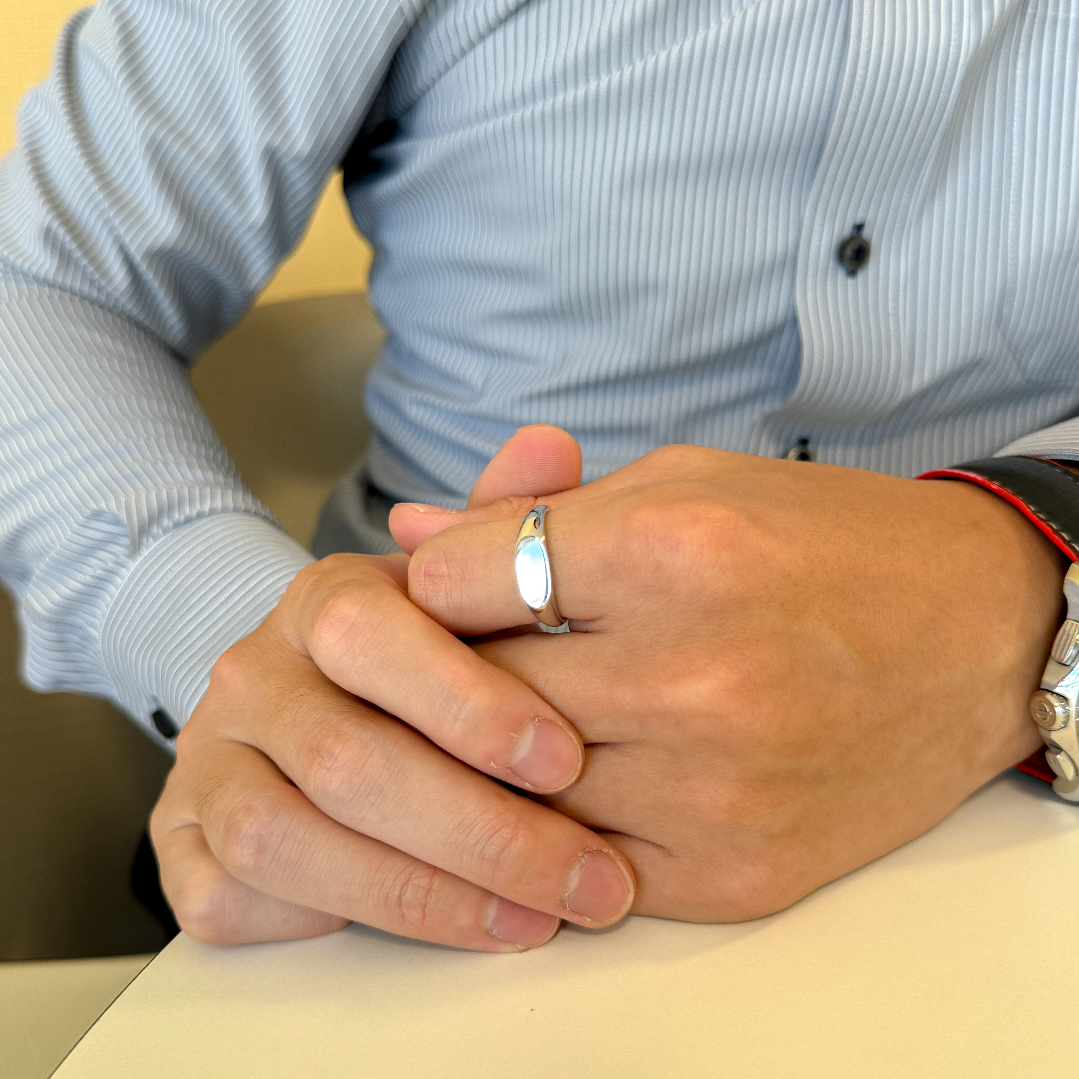 プラチナリング(18~24号/ユニセックス/シグネット/オーバル)