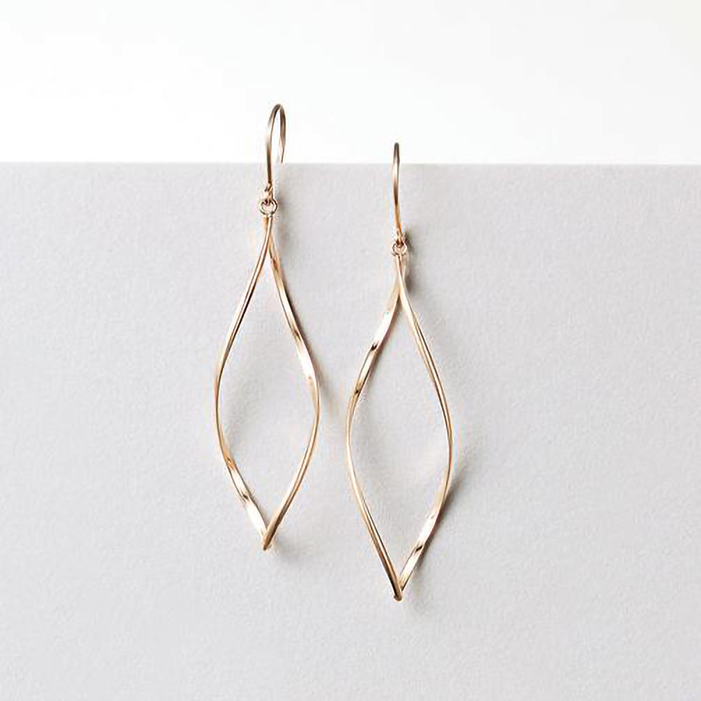 K18ピアス《ZH10101-PG》