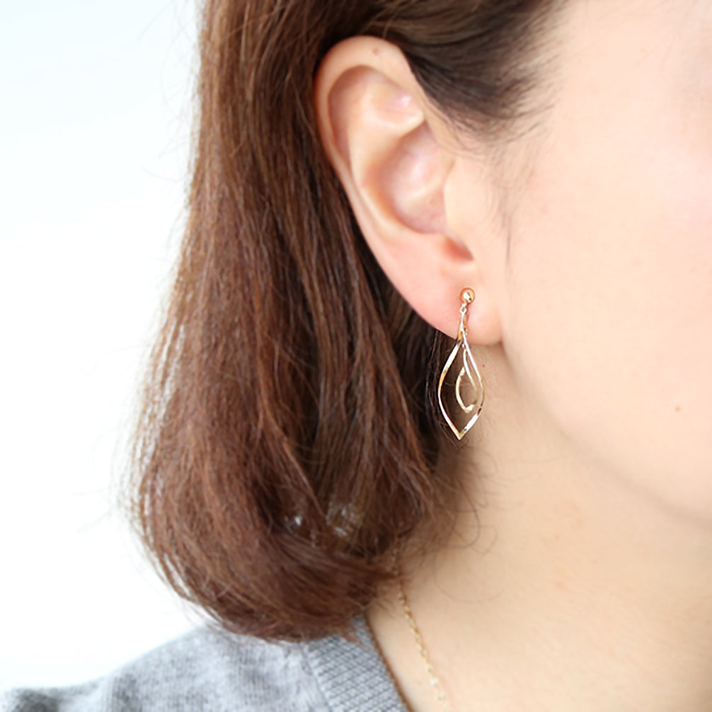 K18イヤリング《ZH10104-YG》