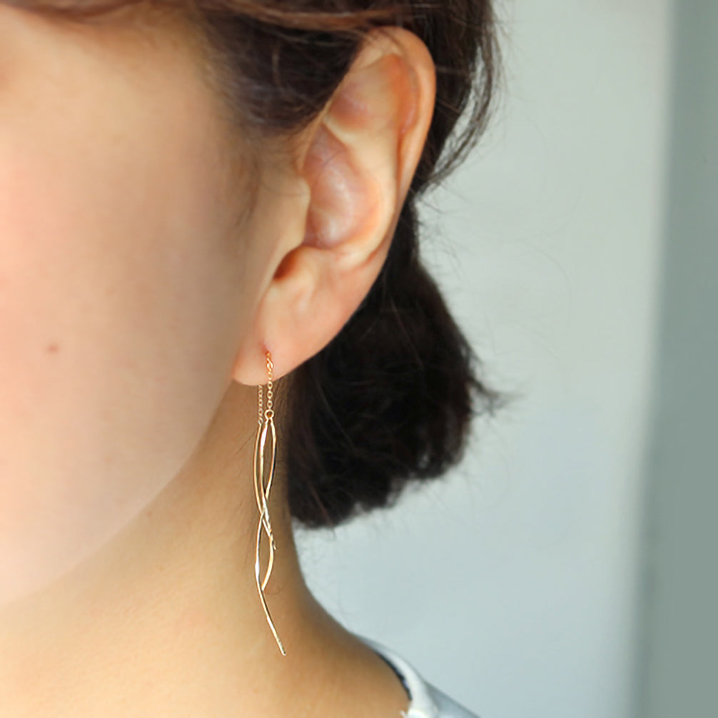 K18ピアス《ZH10112-YG》