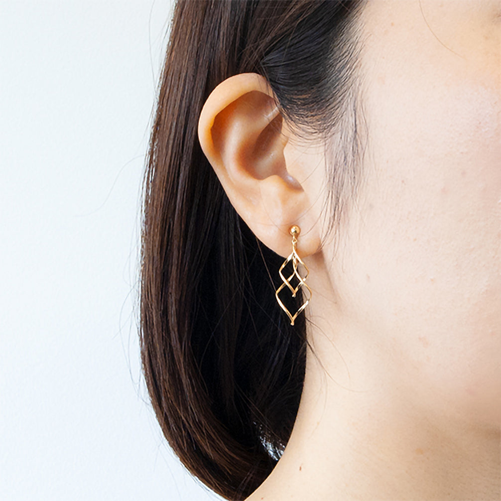 K18イヤリング《ZH10125-YG》