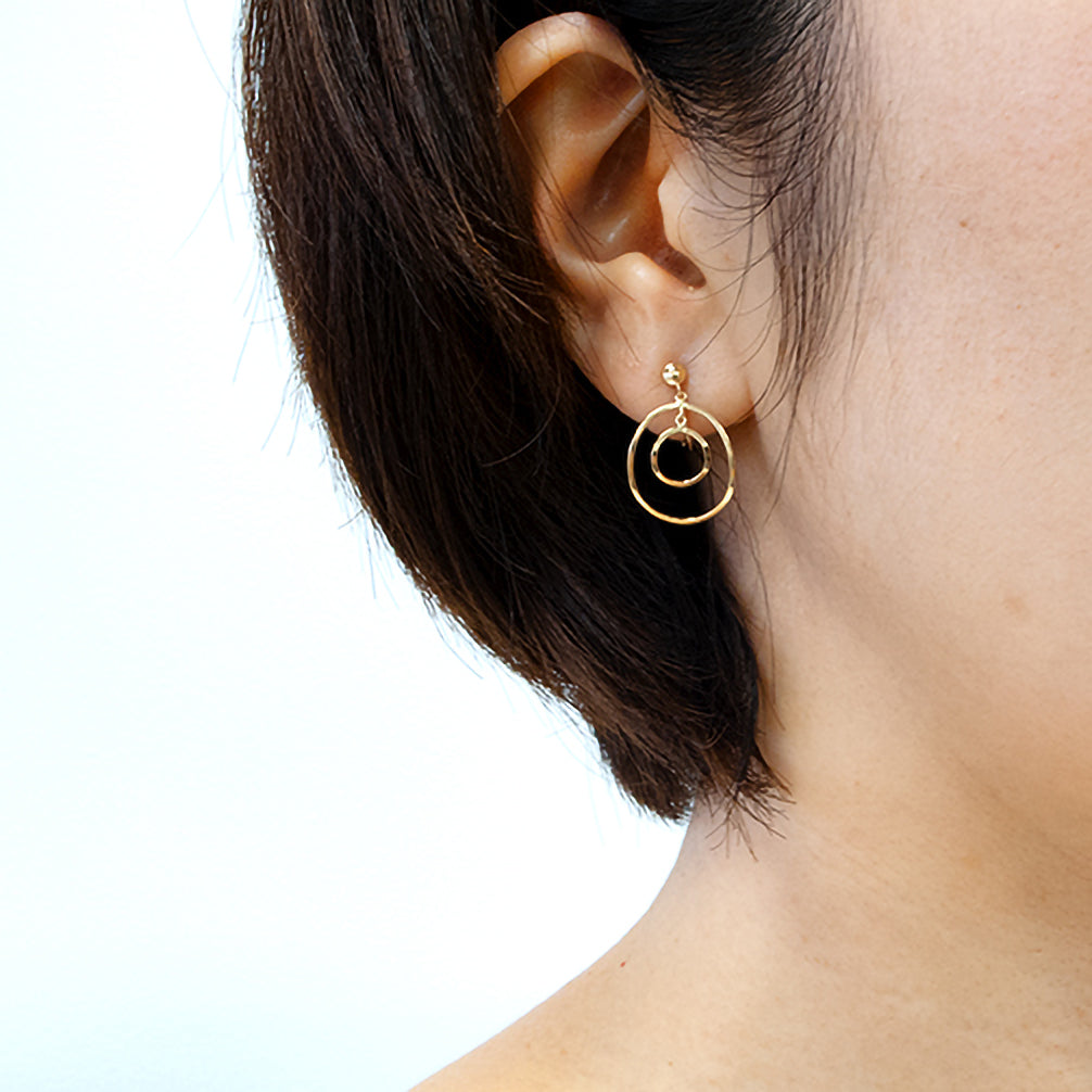 K18イヤリング《ZH10130-YG》