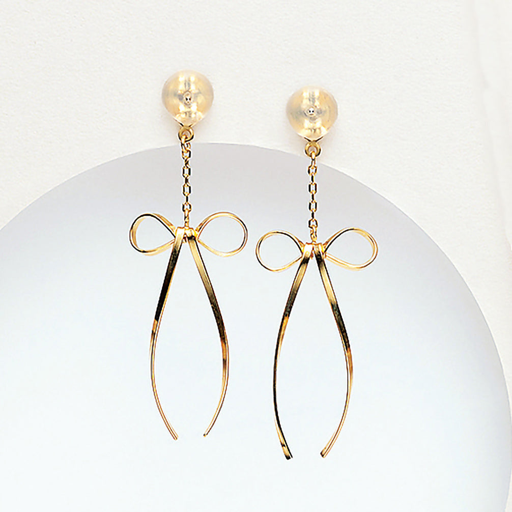 K18ピアスキャッチ(リボンモチーフ)《ZH10144-YG》