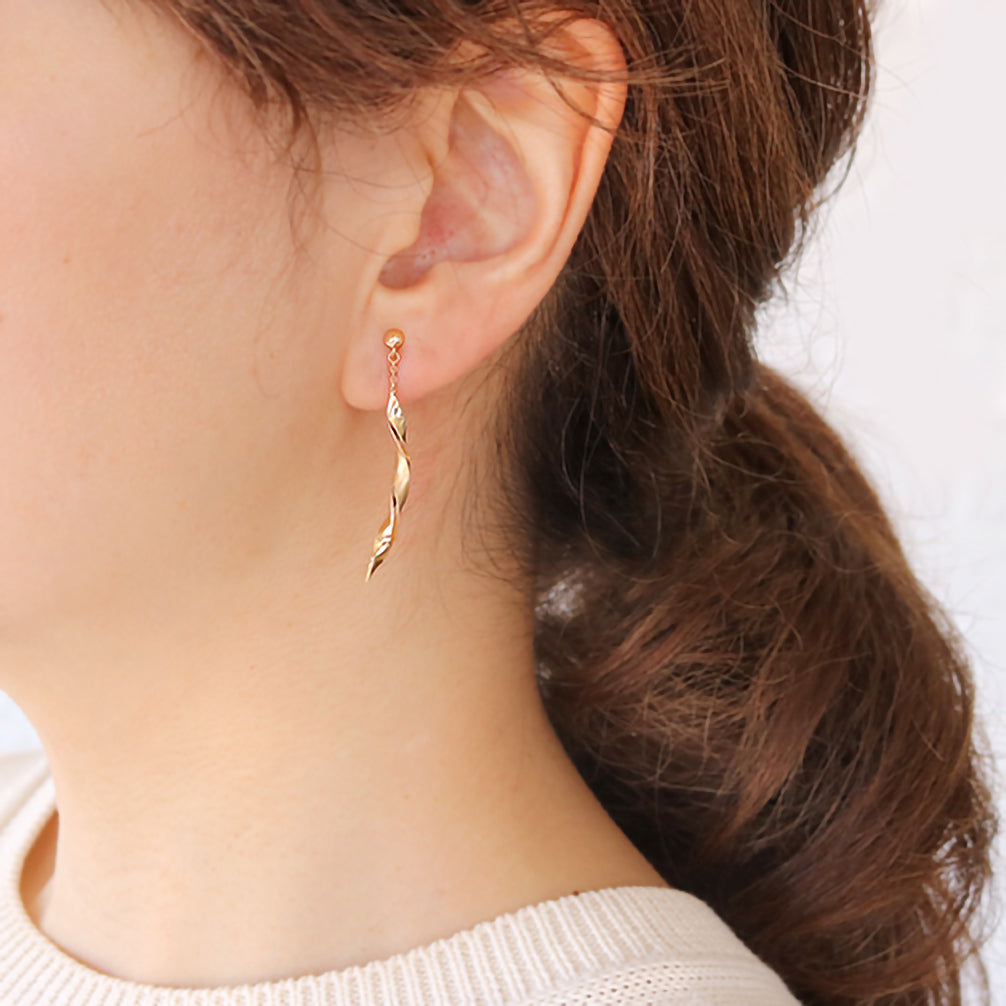 K18イヤリング《ZH10152-YG》