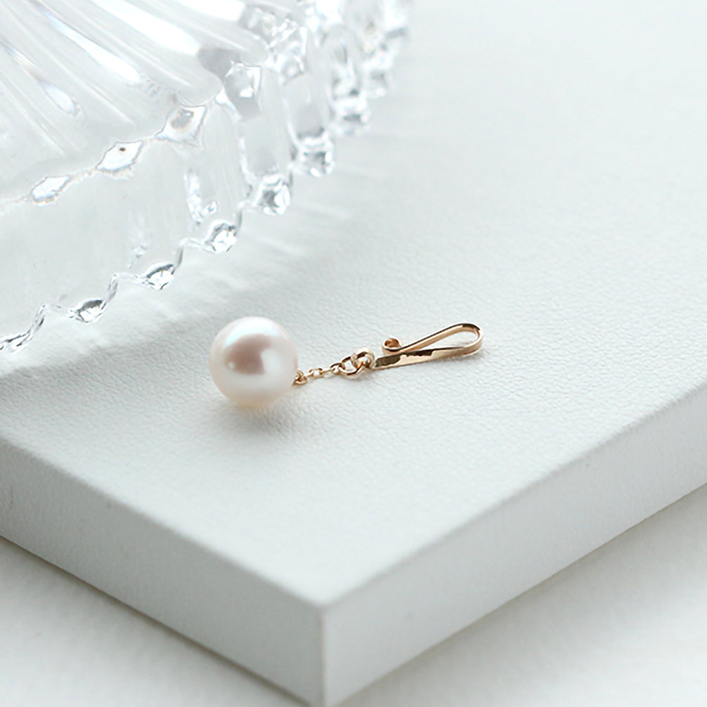 パール K10マスクチャーム(アコヤ真珠/6月誕生石)《ZH10191-YG》