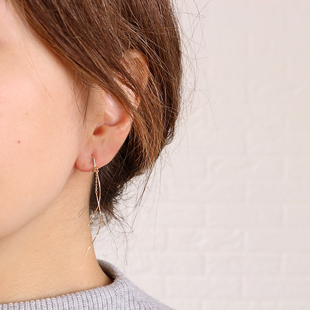 K18イヤリング《ZH10198-YG》