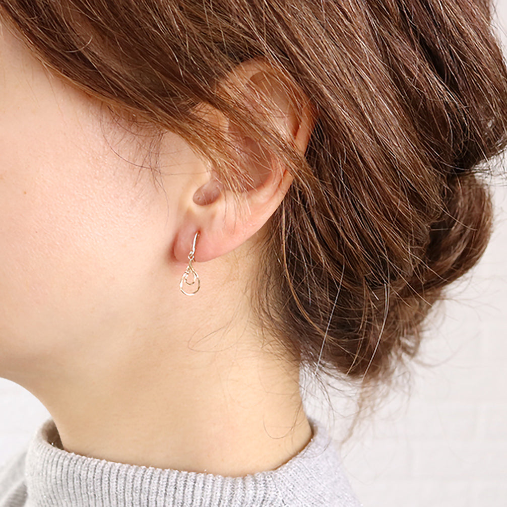 K18イヤリング《ZH10201-YG》