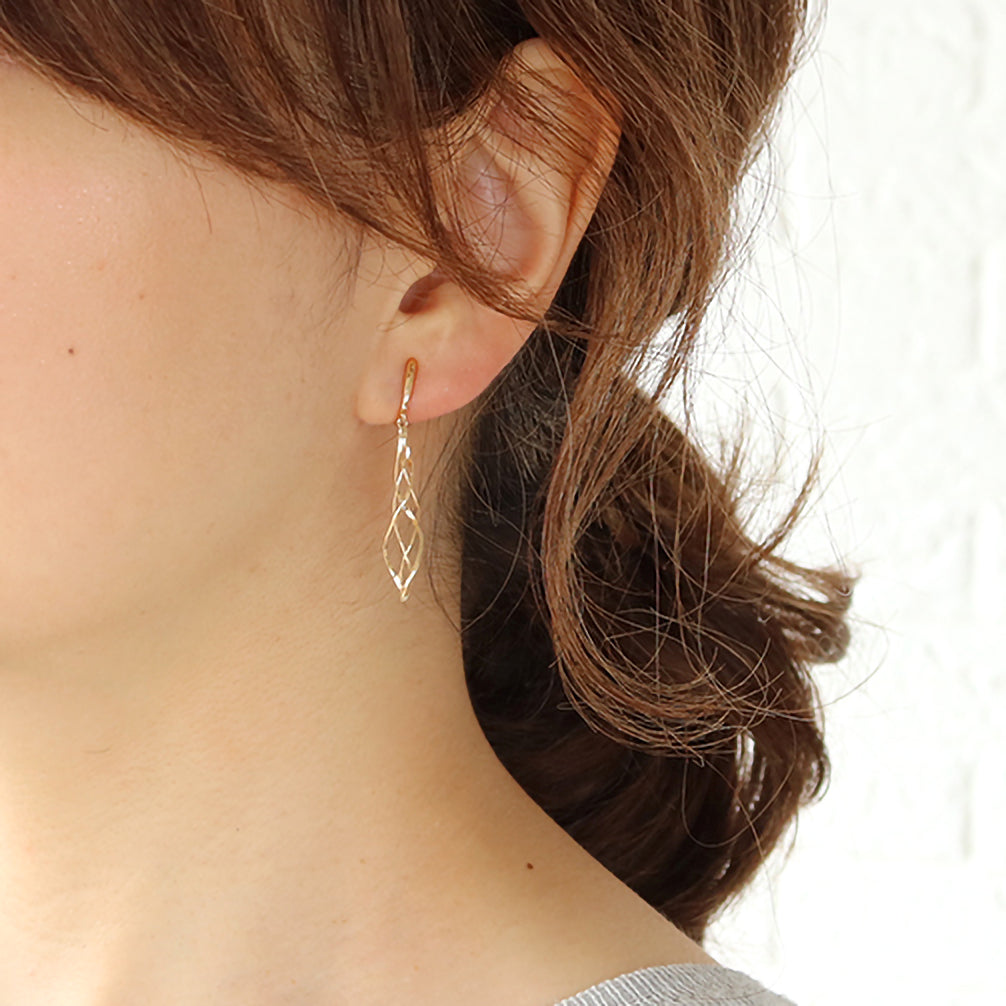 K18イヤリング《ZH10216-YG》